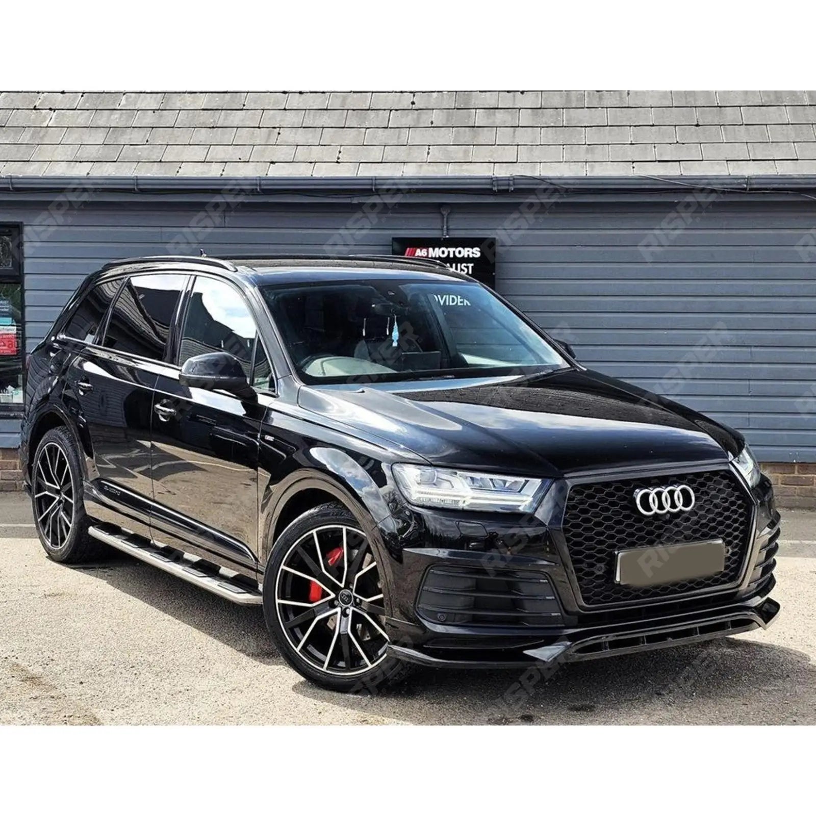 Audi Q7 / SQ7 2015 - 2020 Gloss Black 'RSQ7 Style' Honeycomb Grill