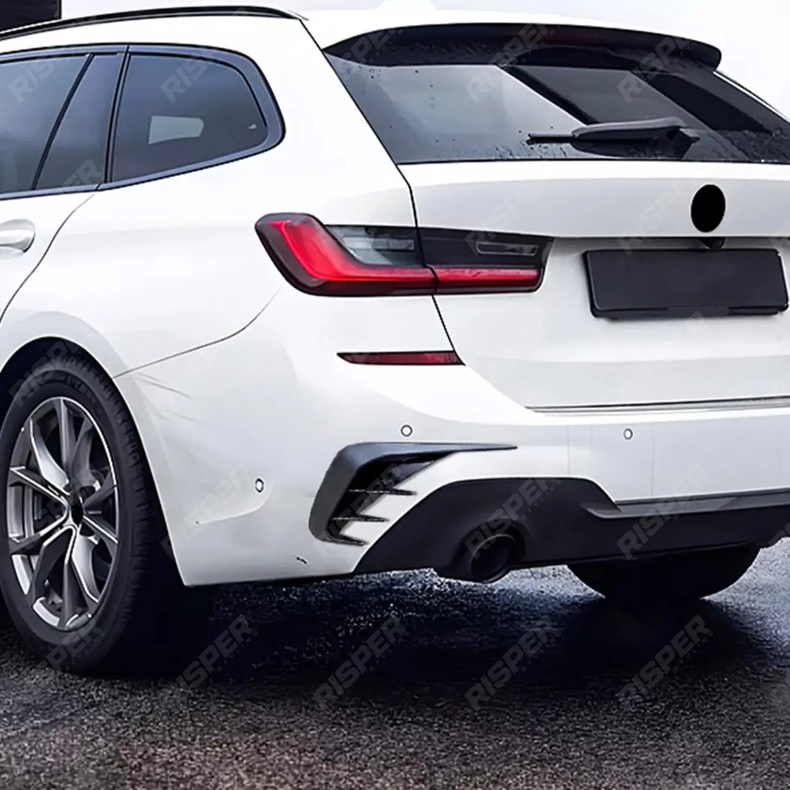 BMW 3 SERIES TOURING G21 2019-2022 REAR BUMPER SPORT VENTS IN GLOSS BLACK Body Trims