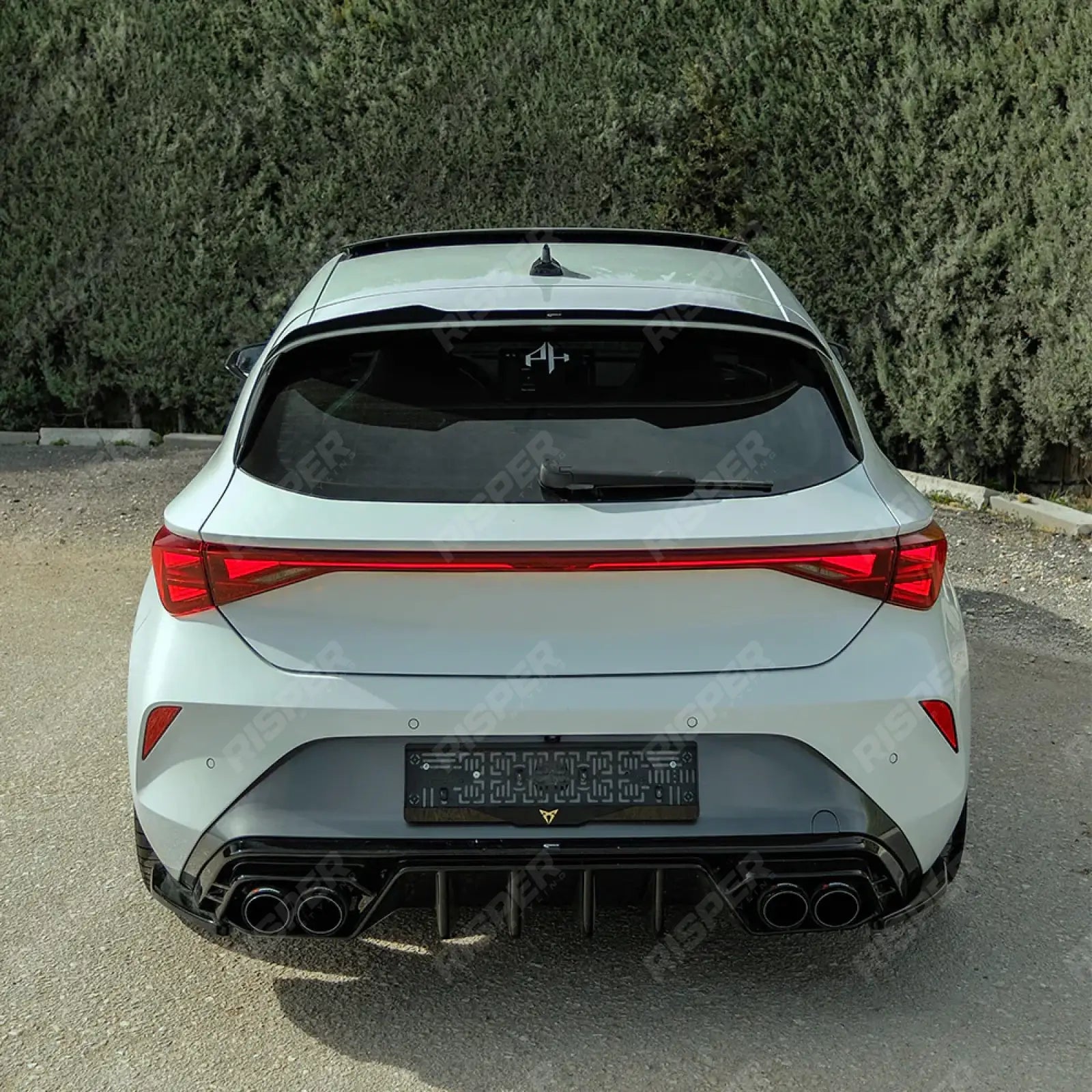 Cupra Leon Facelift 2024 On Aero Body Kit In Gloss Black Aero Kit