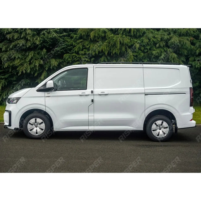 LWB Side Skirt Splitters In Gloss Black For Volkswagen Transporter T7 2025+ Secondary image