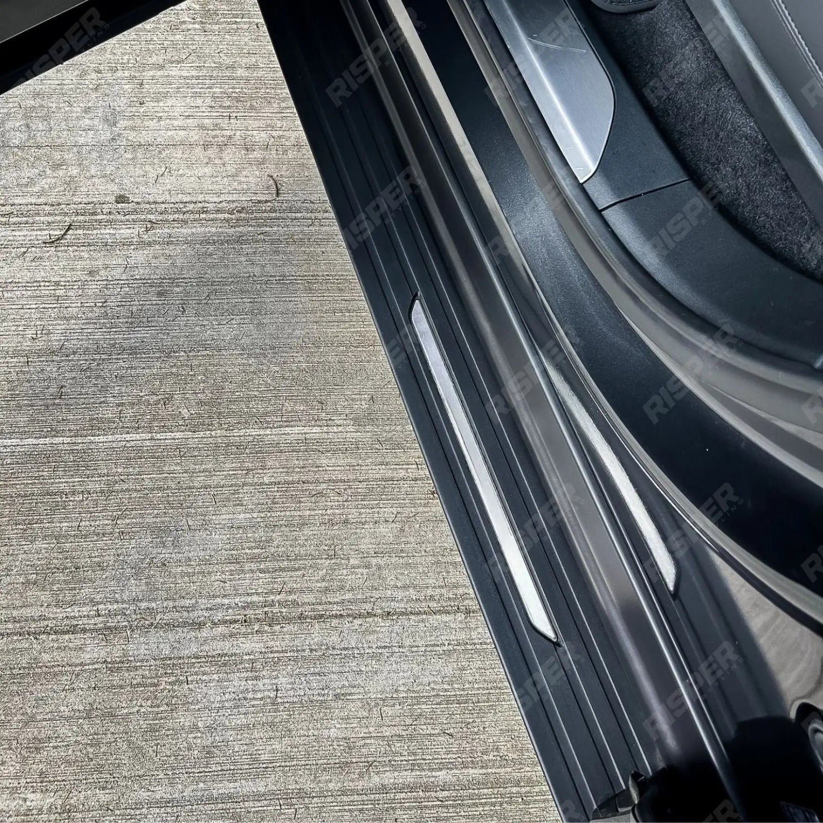 Range Rover Sport & Vogue 2023 On – Side Steps - Running Boards In Black Side Steps