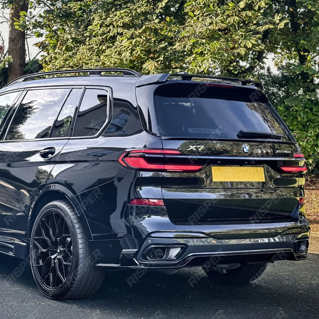 Rear Diffuser In Gloss Black For BMW X7 G07 LCI 2023+ Secondary image