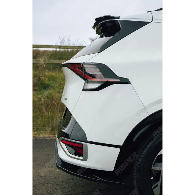 Rear Spoiler In Gloss Black For Kia Sportage MK5 GT Line 2021-2025 Secondary image