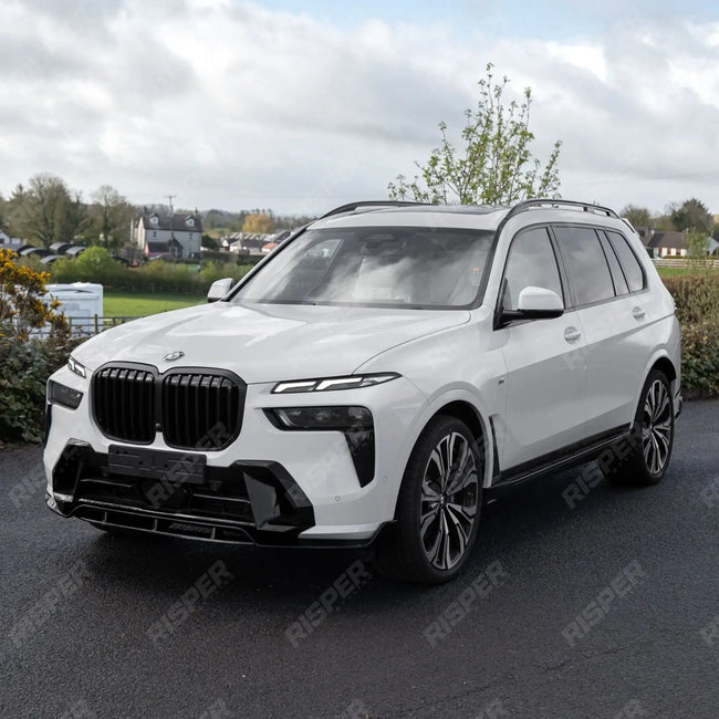 Side Steps In Gloss Black For BMW X7 G07 Secondary image