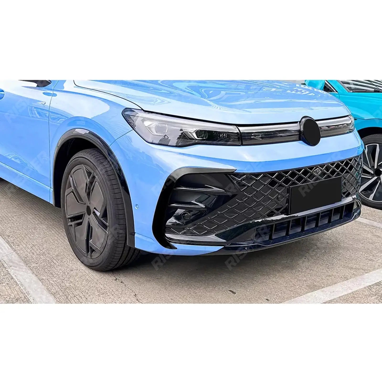 Volkswagen Tiguan MK3 2024+ R Line Front Canards In Gloss Black Body Trims