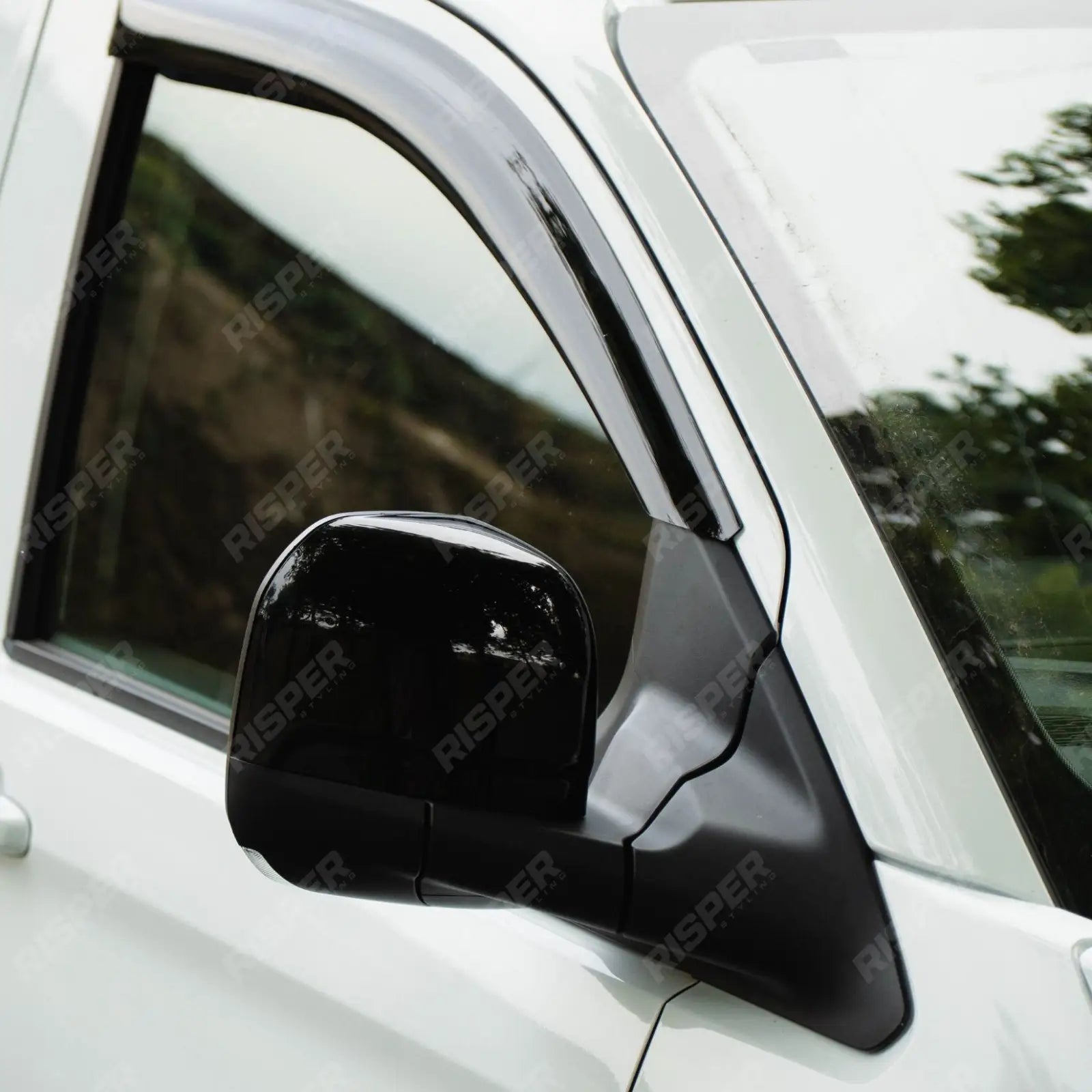 Volkswagen Transporter T7 2025+ Mirror Cap Replacement Covers In Gloss Black Mirror Covers
