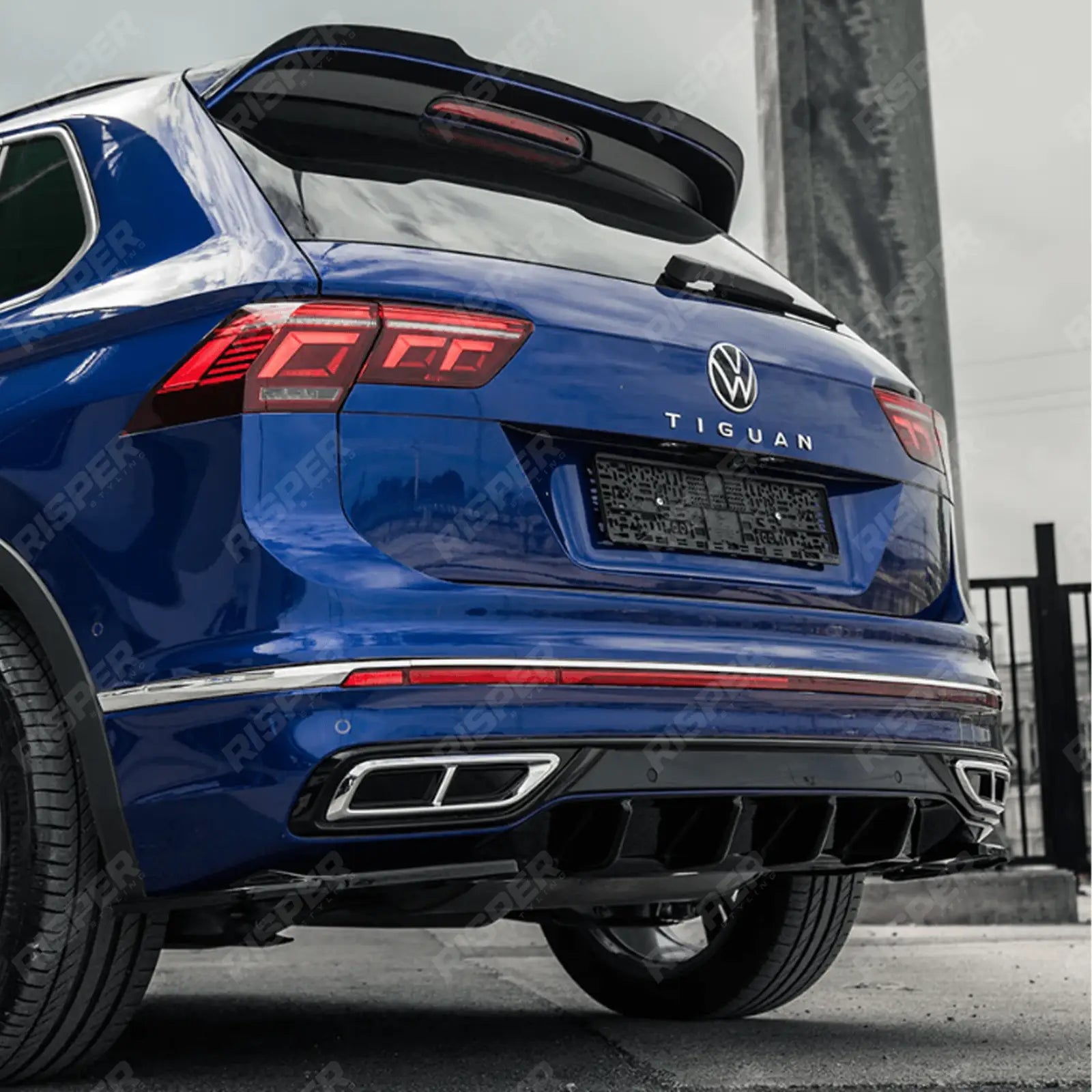Vw Tiguan R - Line 2020 - 2024 Rear Side Splitters In Gloss Black