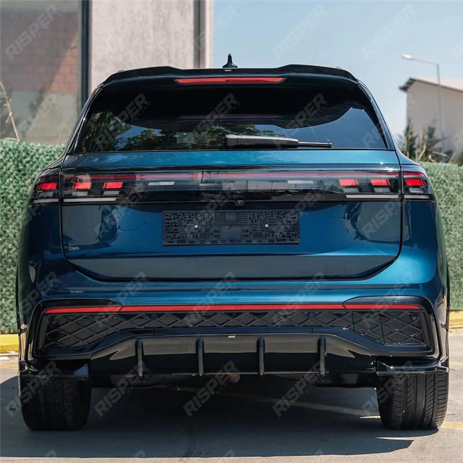 VW Tiguan R-Line MK3 2024 On Aero Body Kit In Gloss Black Aero Kit