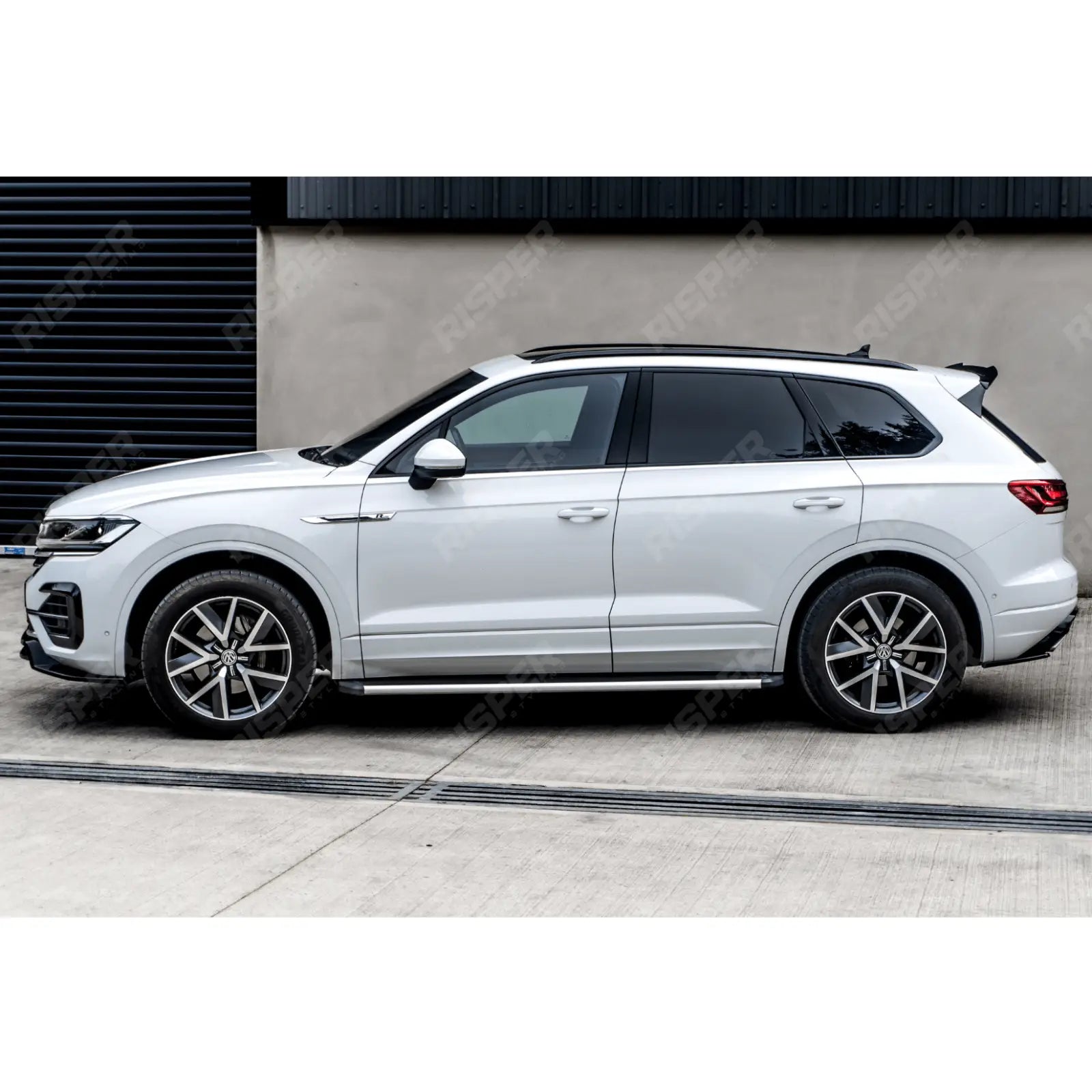 VW Touareg 2019 Onwards - Side Steps Running Boards