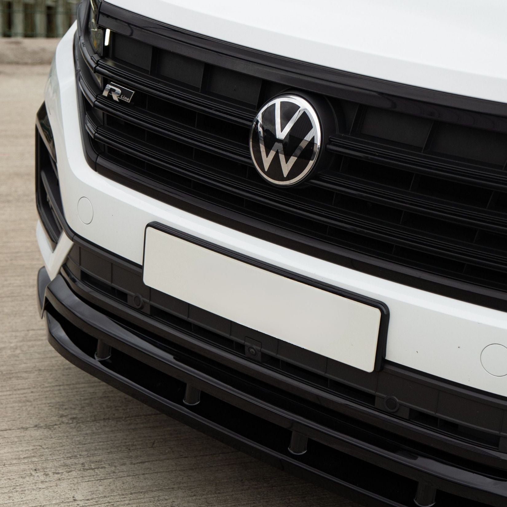 Aero Body Kit In Gloss Black For Volkswagen Touareg MK3 R Line 2018-2023