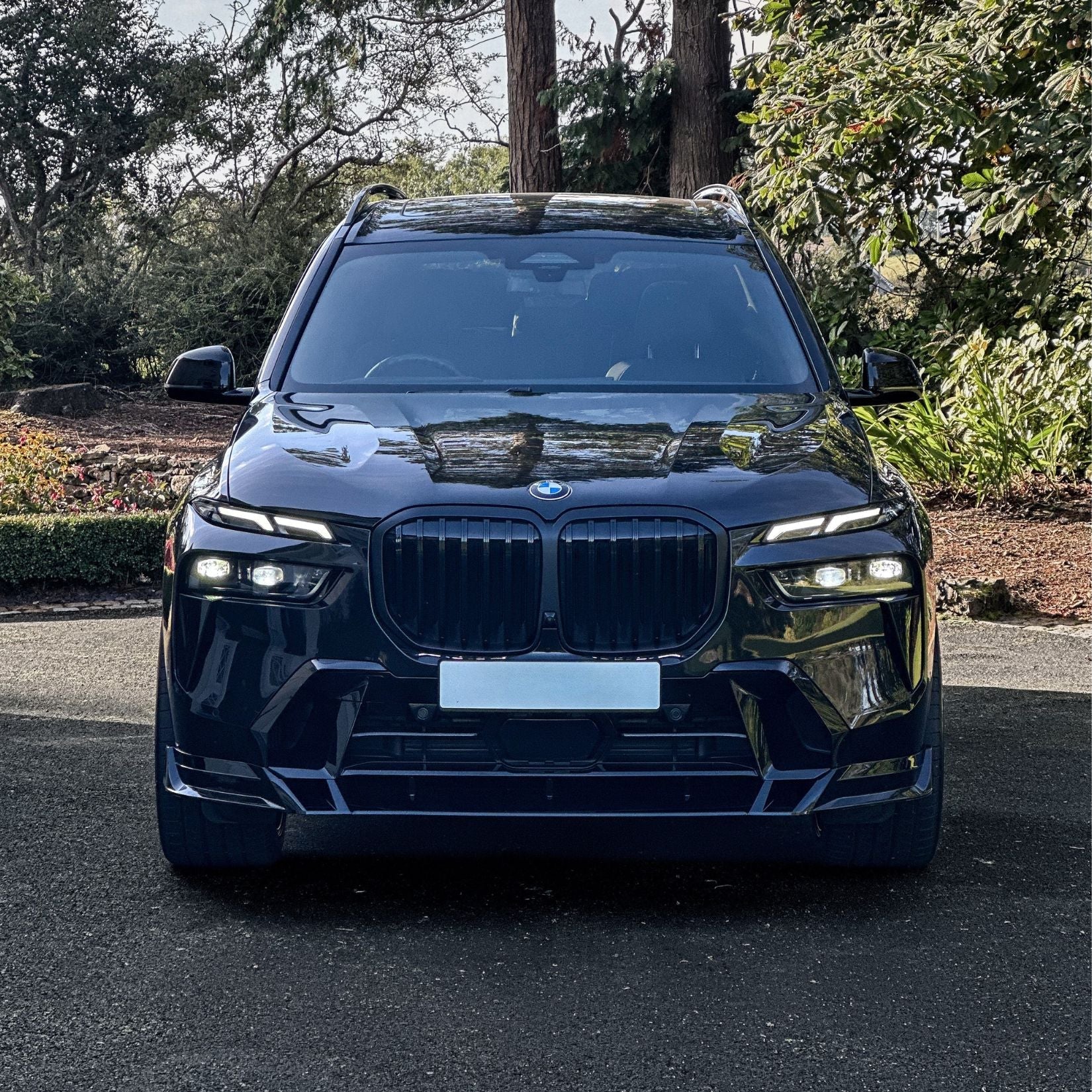 BMW X7 G07 LCI 2023+ Front Splitter In Gloss Black Secondary image