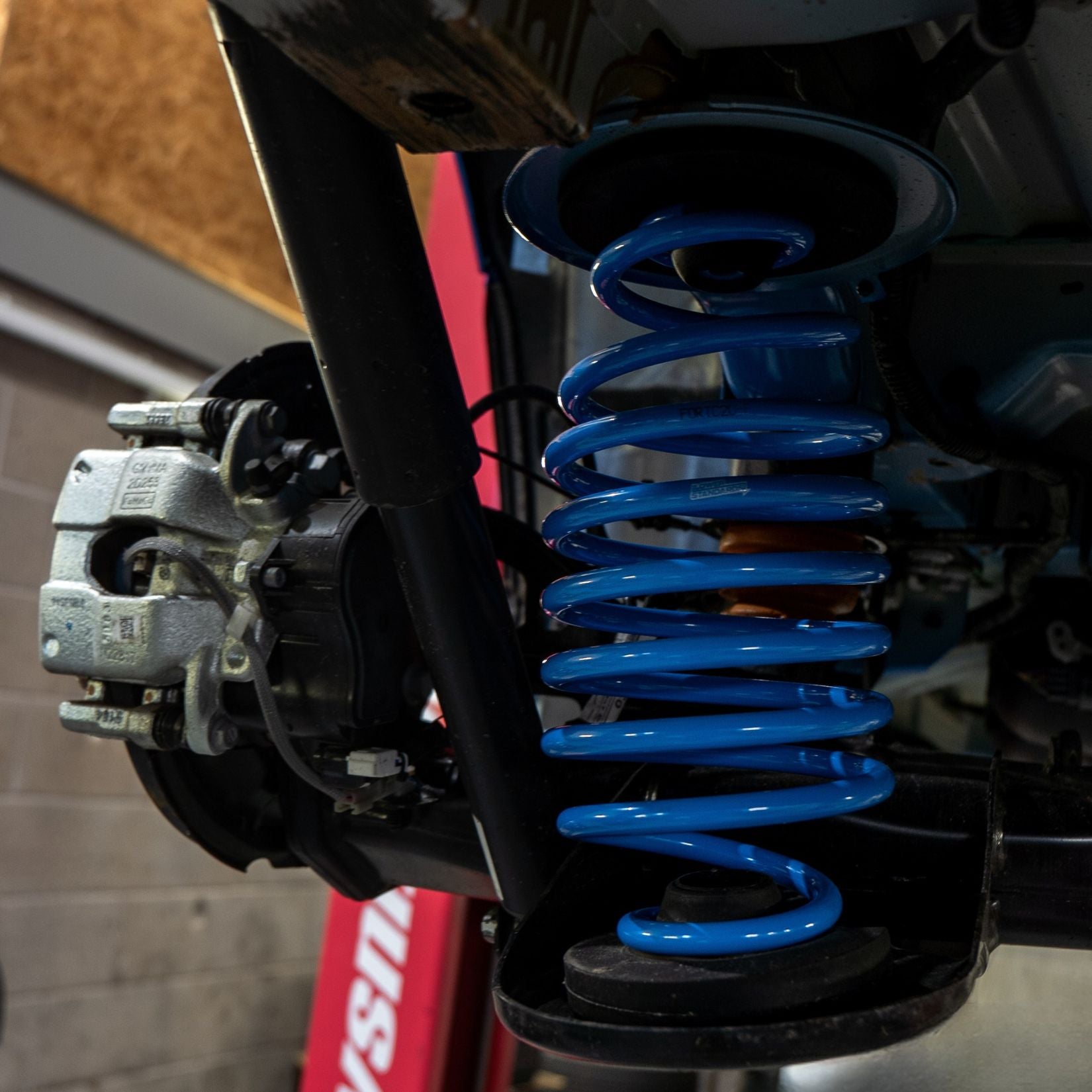 Ford Transit Custom (2024-) / VW T7 (2025-) Lower Standards Lowering Springs