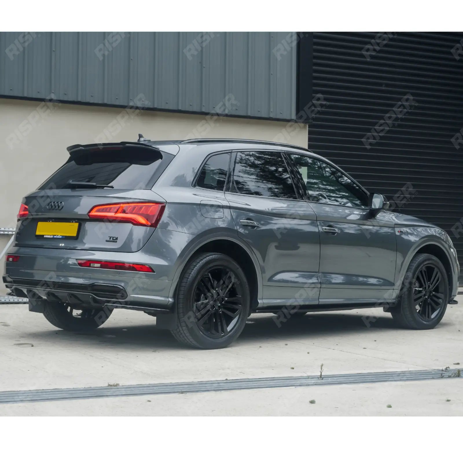 Audi SQ5 MK2 2017 - 2020 Rear Side Splitters / Audi Q5 S - Line MK2 2017 - 2020 Rear Side Splitters (2PCS)