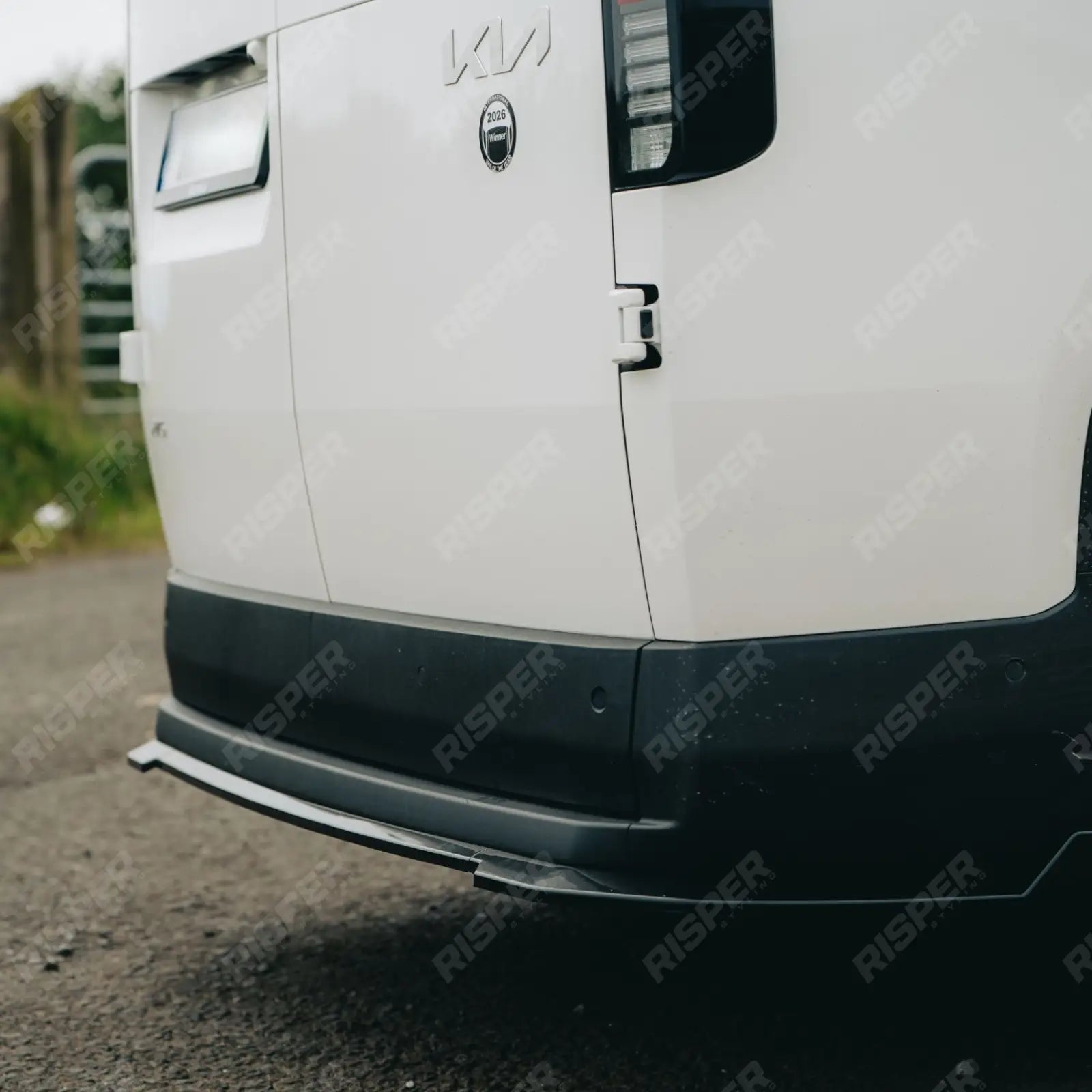 Barn Door Rear Bumper Splitter in Gloss Black For Kia Pv5 Cargo 2025+ - Rear Bumper Splitters