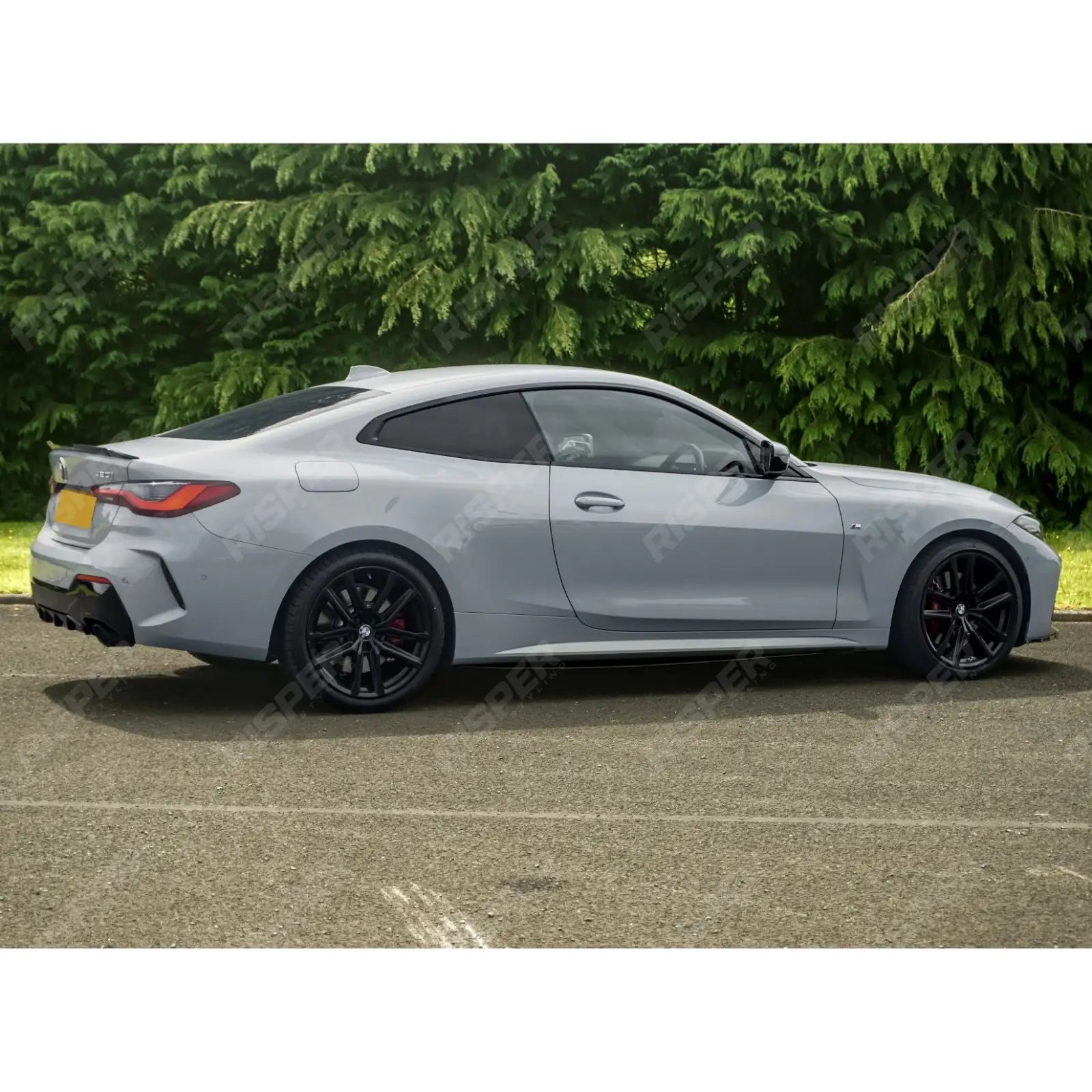 BMW 4 Series G22 2020+ M Sport - Gloss Black Full Aero Kit with Exhaust Tips Aero Kit