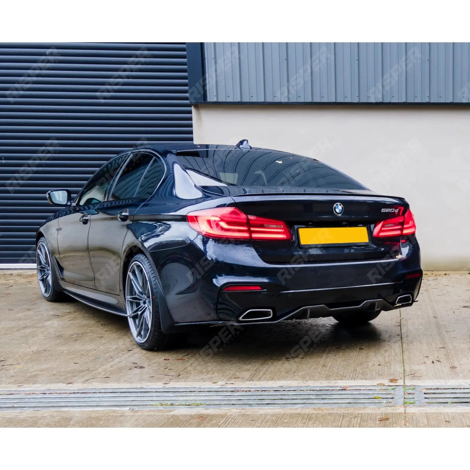 BMW 5 Series M Sport G30 G38 Gloss Black Rear Bumper Corner Splitters