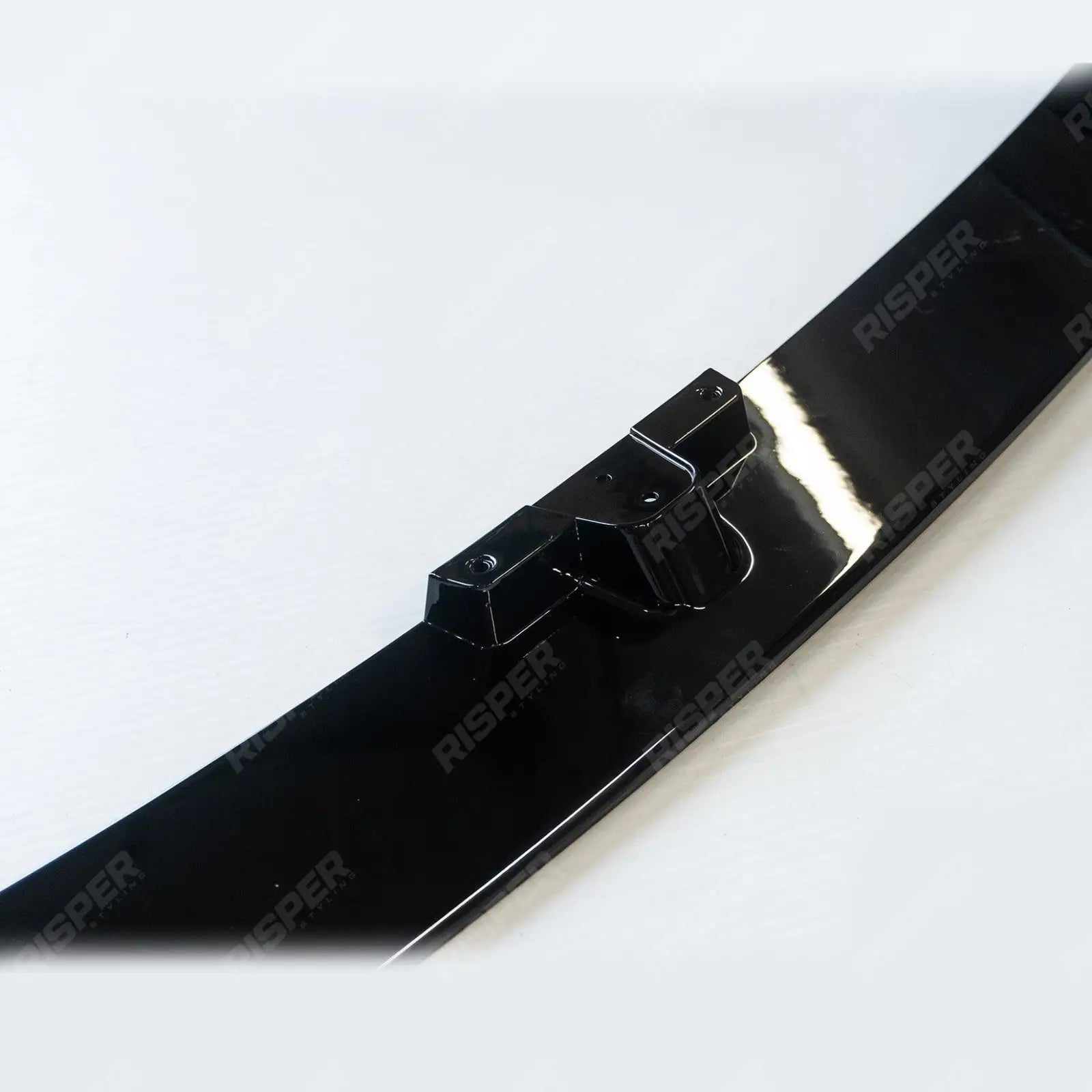 BMW M3 M4 F80 F82 Front Splitter in Gloss Black