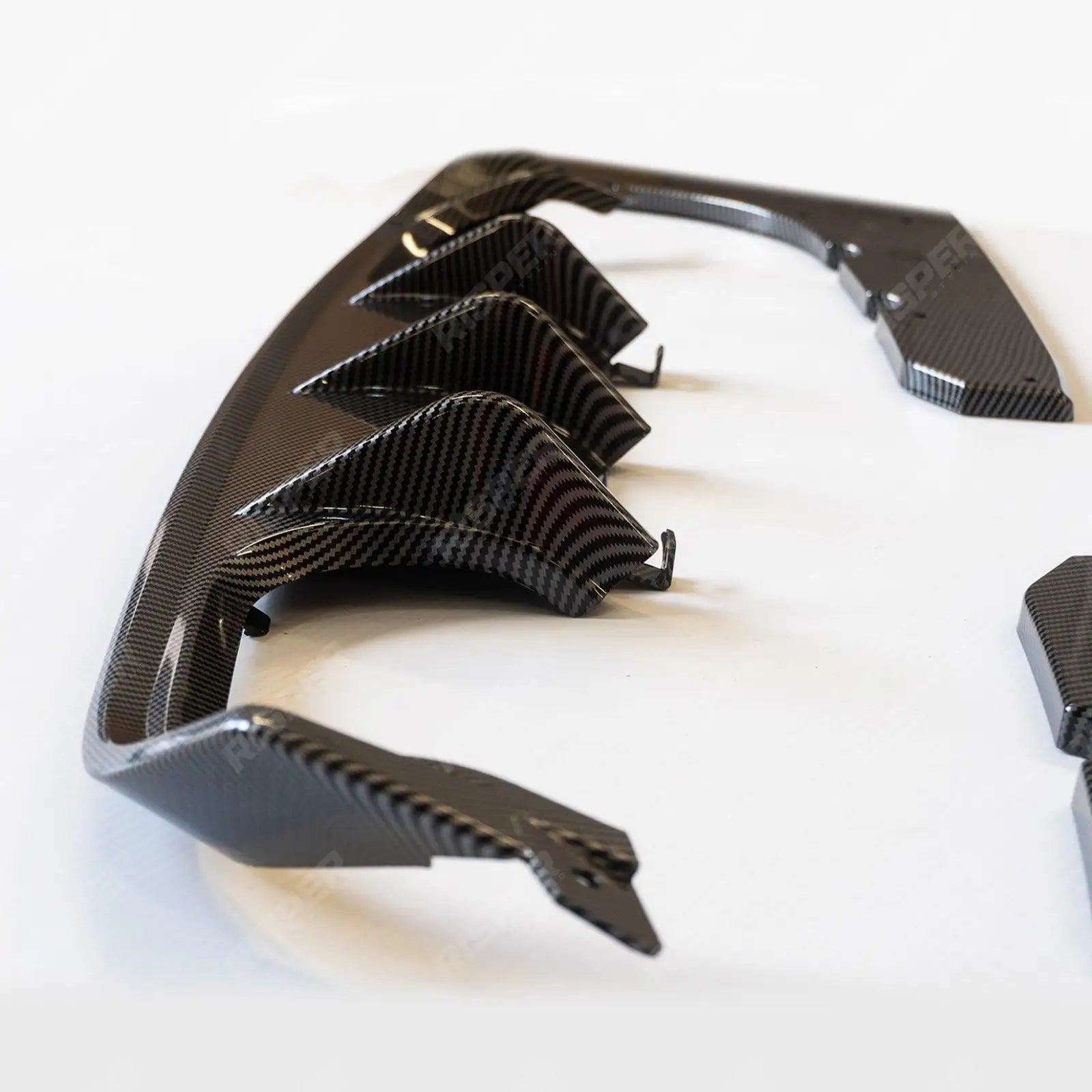 BMW M3 M4 Series F80 F82 V - Style Rear Diffuser in Carbon Look