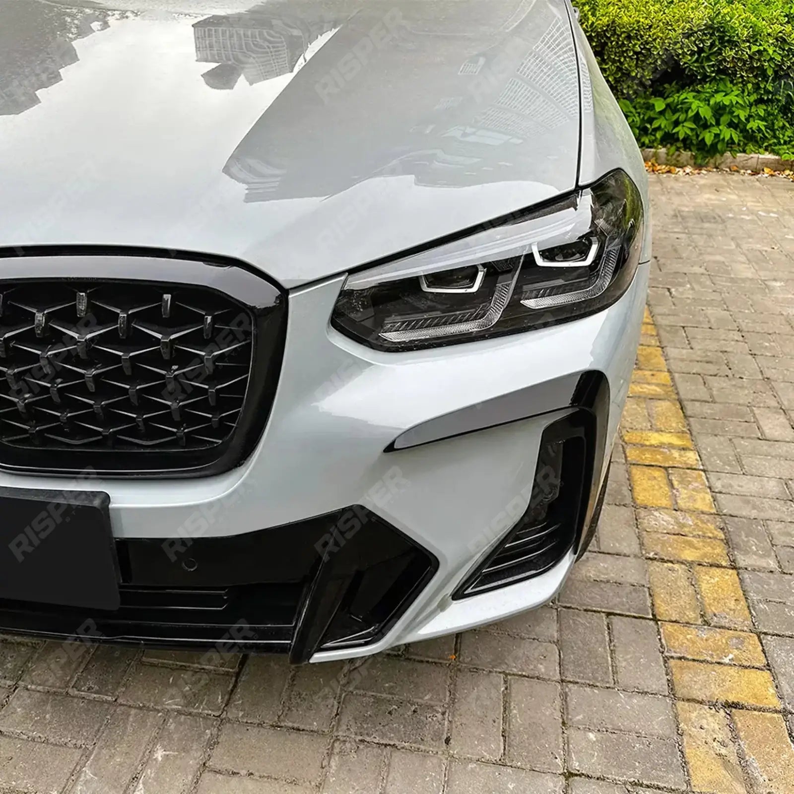 BMW X3 G01 & X4 G02 2020+ M Sport Front Canards In Gloss Black Body Trims