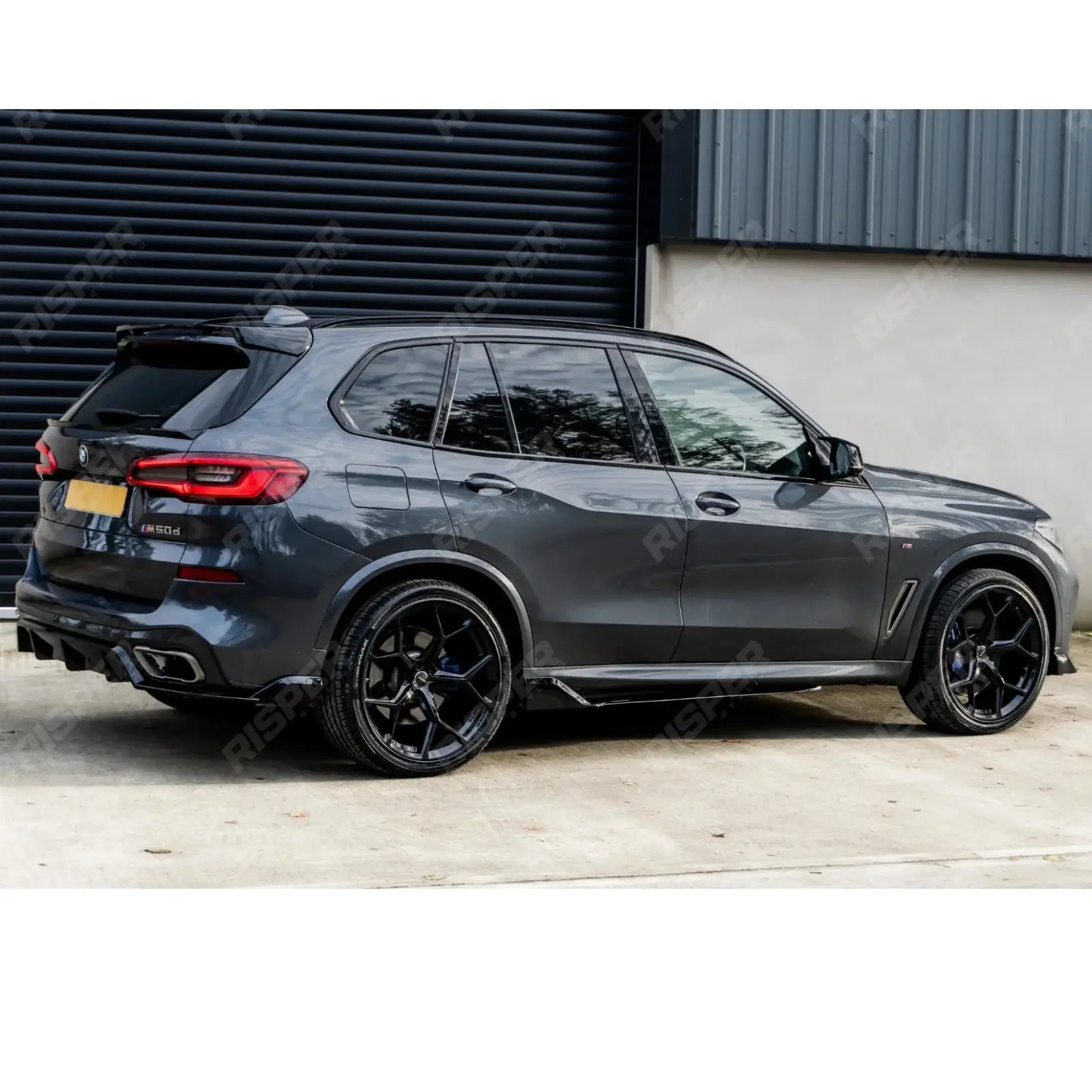BMW X5 G05 M Sport 2018+ - Black Knight Side Skirt Splitters in Gloss Black