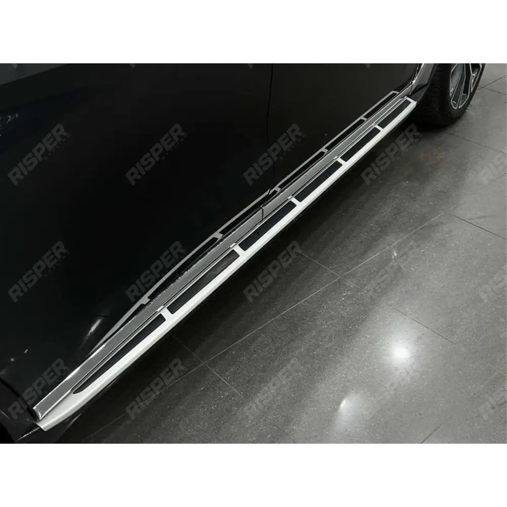 BMW X7 G07 2018 on Side Steps - Silver & Black
