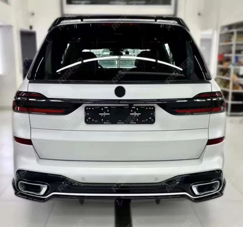 BMW X7 G07 LCI M Sport 2023+ Aero Kit In Gloss Black Aero Kit
