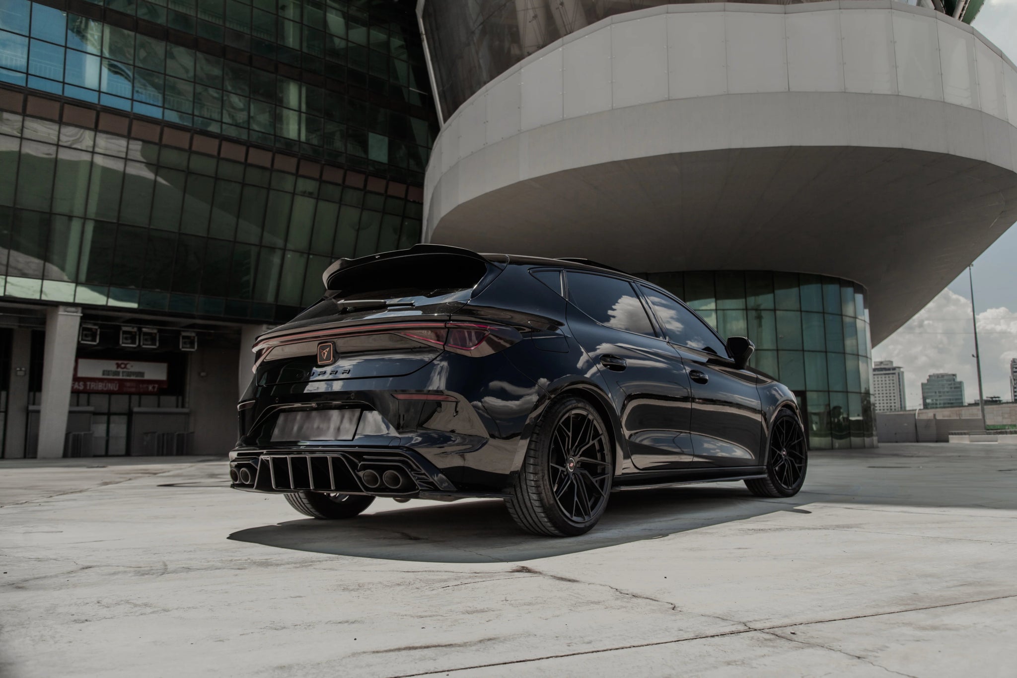 Cupra Leon 2020 On Rear Diffuser In Gloss Black