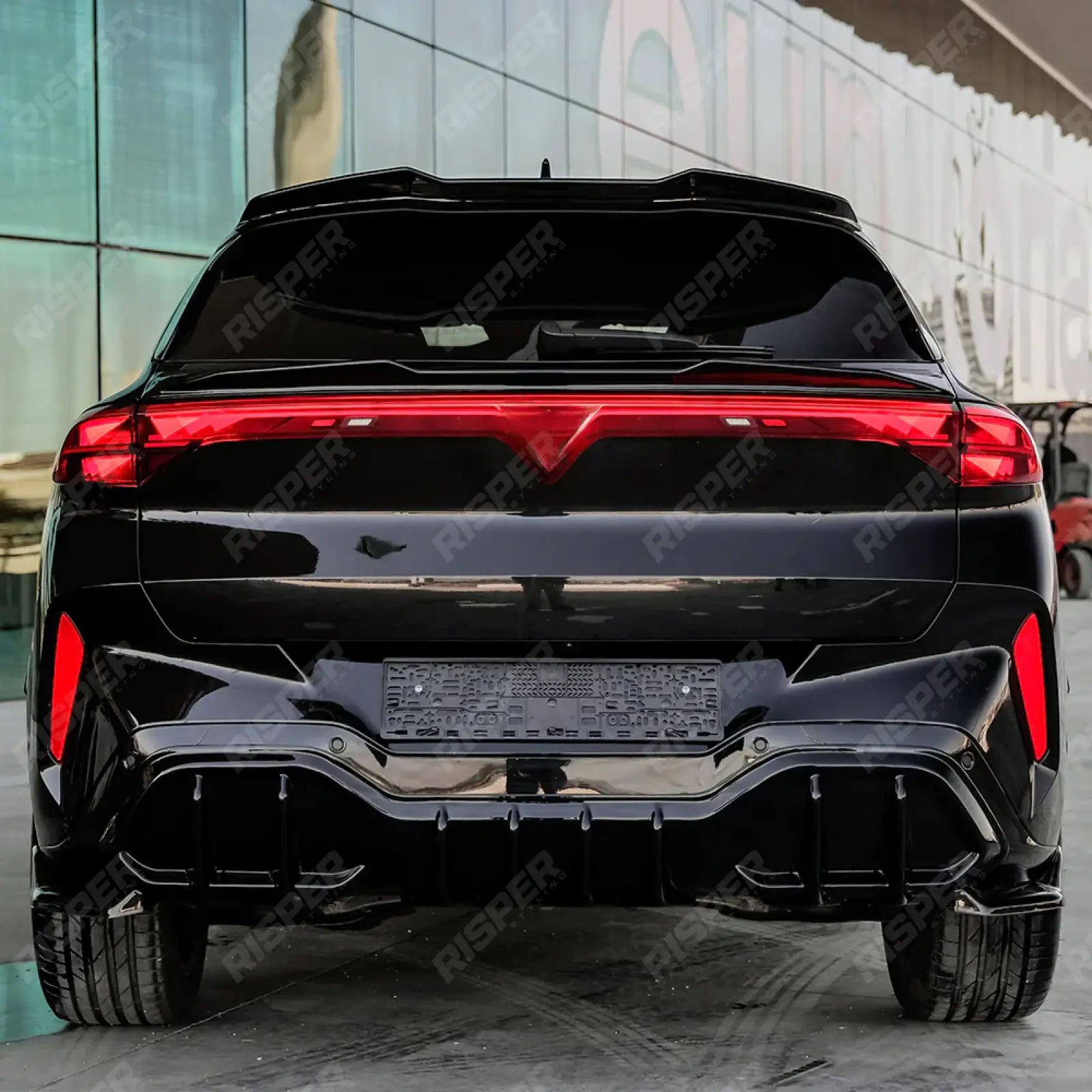 Cupra Terramar MK1 2025 On Rear Diffuser & Rear Side Splitters In Gloss Black Diffuser