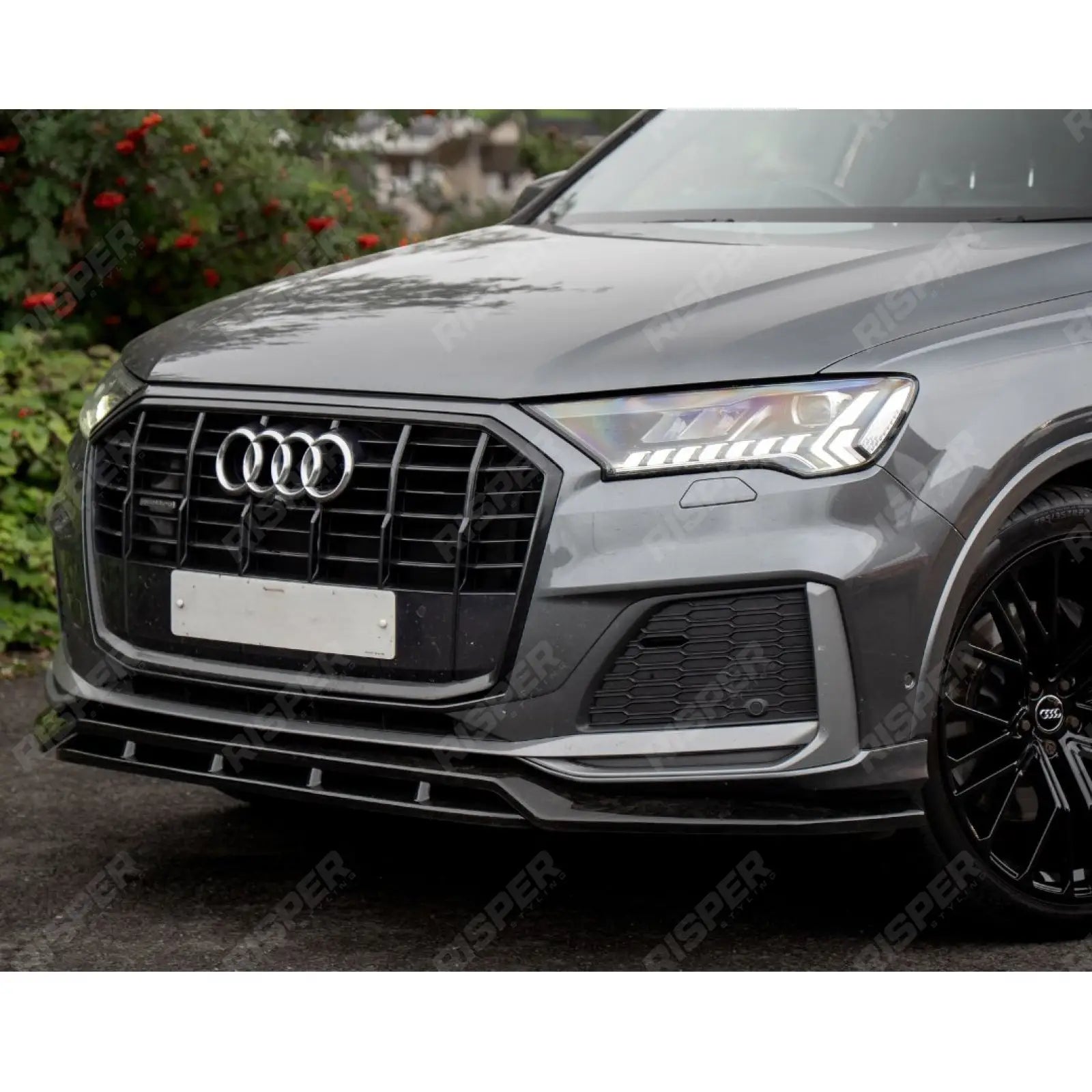 Front Splitter For Audi SQ7 MK2 Facelift 2019+ - Front Splitter / Audi Q7 S-Line MK2 Facelift 2019+ - Front Splitter
