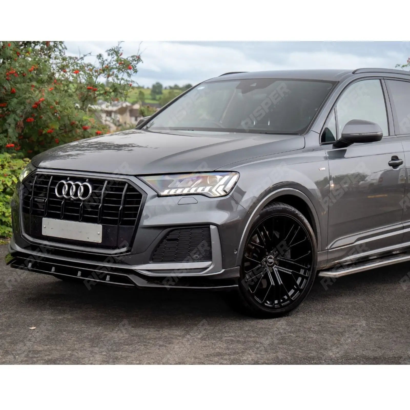 Front Splitter For Audi SQ7 MK2 Facelift 2019+ - Front Splitter / Audi Q7 S-Line MK2 Facelift 2019+ - Front Splitter