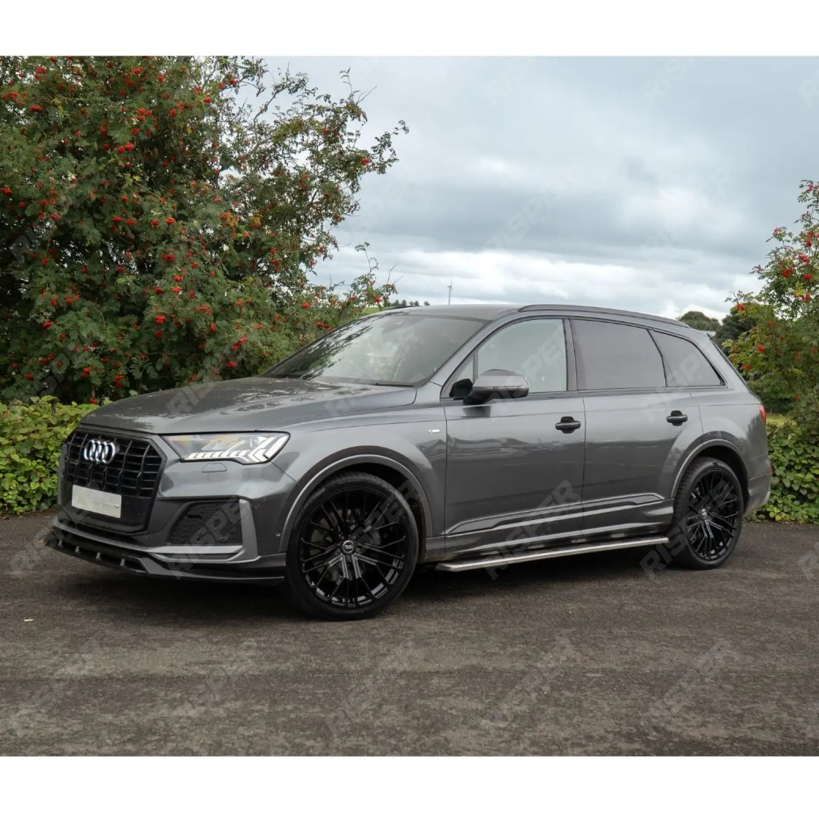 Front Splitter For Audi SQ7 MK2 Facelift 2019+ - Front Splitter / Audi Q7 S-Line MK2 Facelift 2019+ - Front Splitter