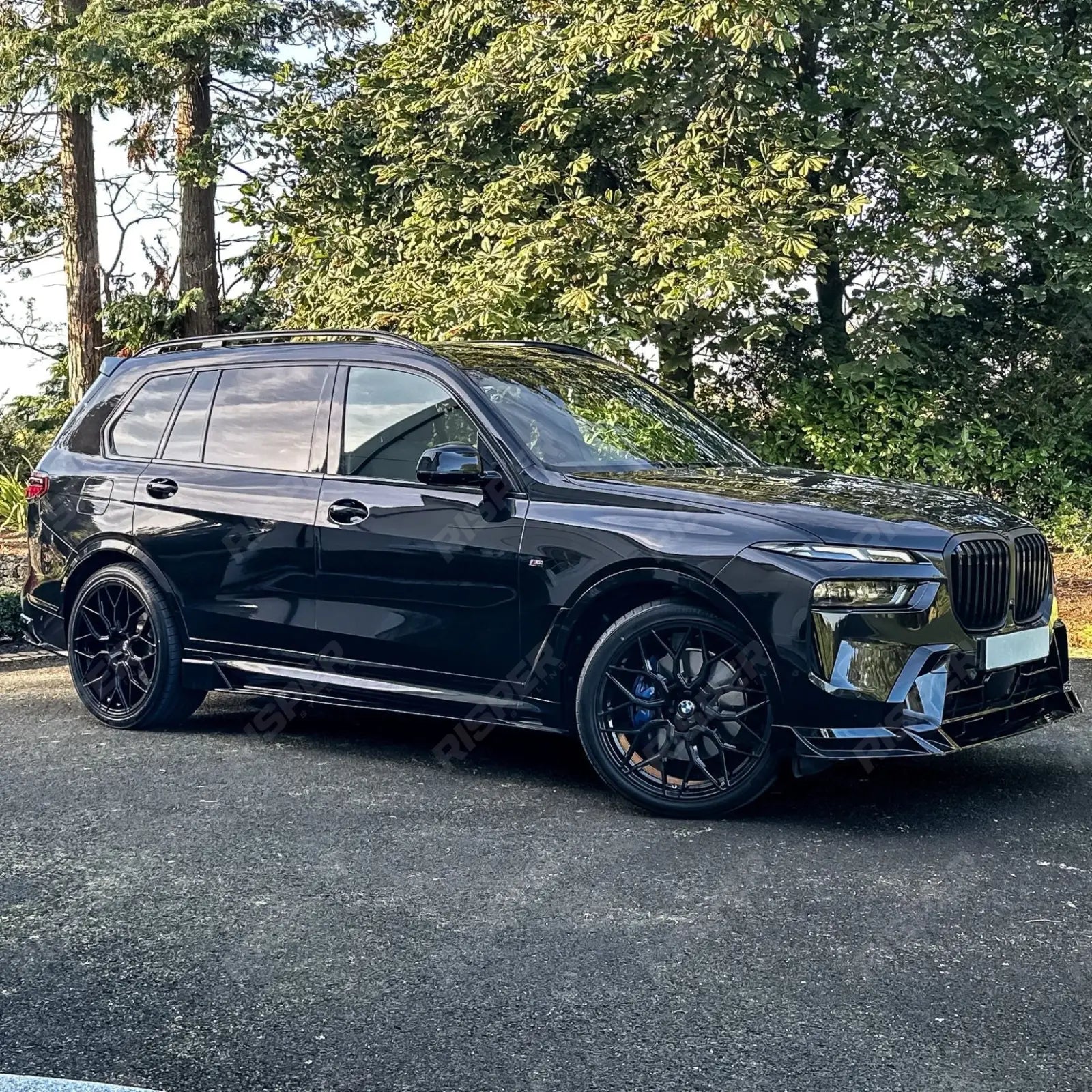 BMW X7 G07 LCI 2023+ Front Splitter In Gloss Black - Front Splitter