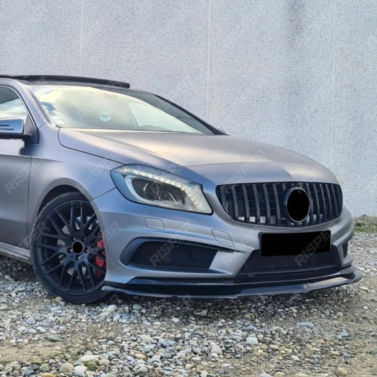 Front Splitter in Gloss Black For Mercedes a Class W176 Amg LINE 2013-2018 - Front Splitter
