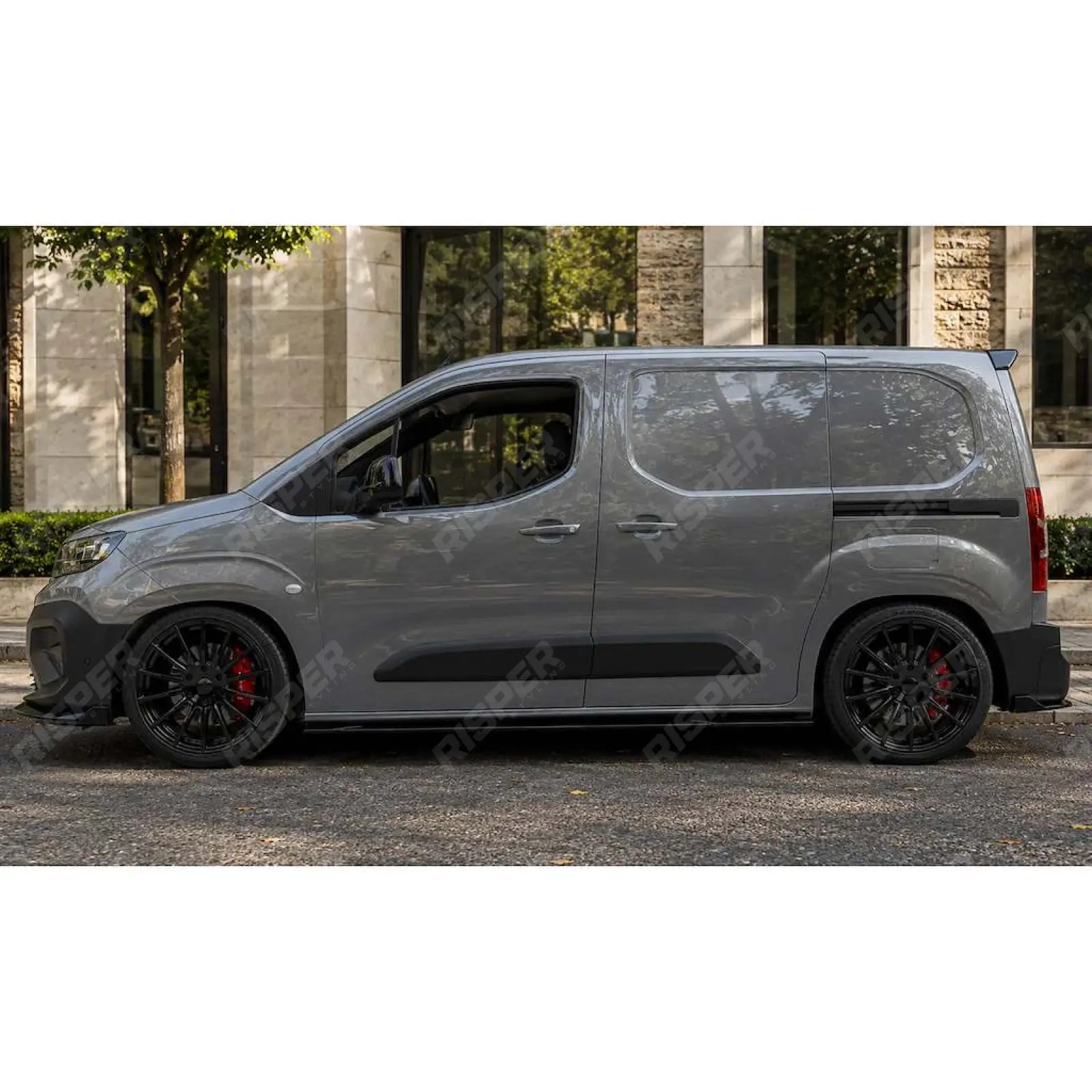 Front Splitter in Gloss Black For Peugeot Partner / Citroen Berlingo 2023+ Secondary image