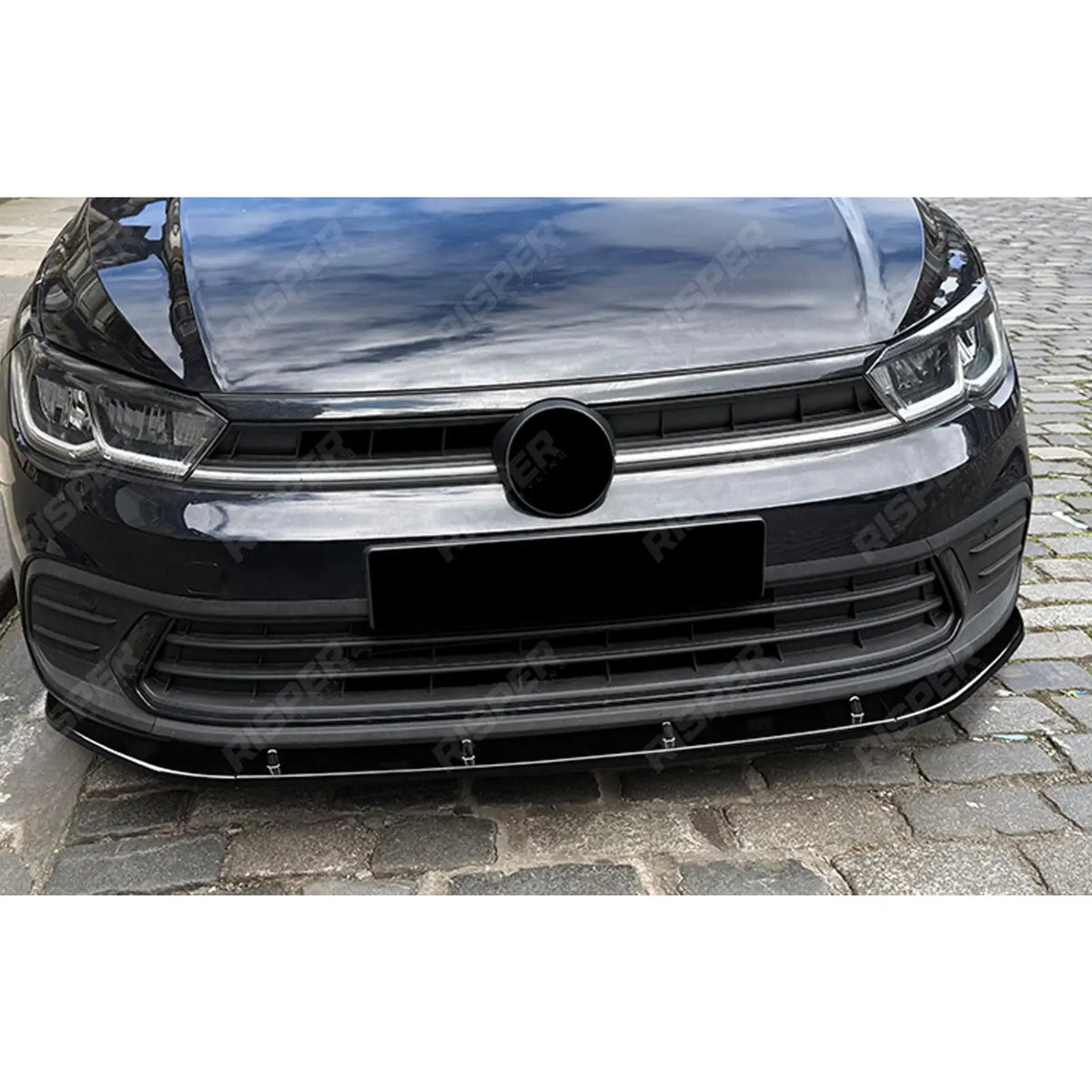 FRONT SPLITTER IN GLOSS BLACK For VOLKSWAGEN GOLF MK8 2020-2023 STANDARD (STYLE/LIFE) - Front Splitter