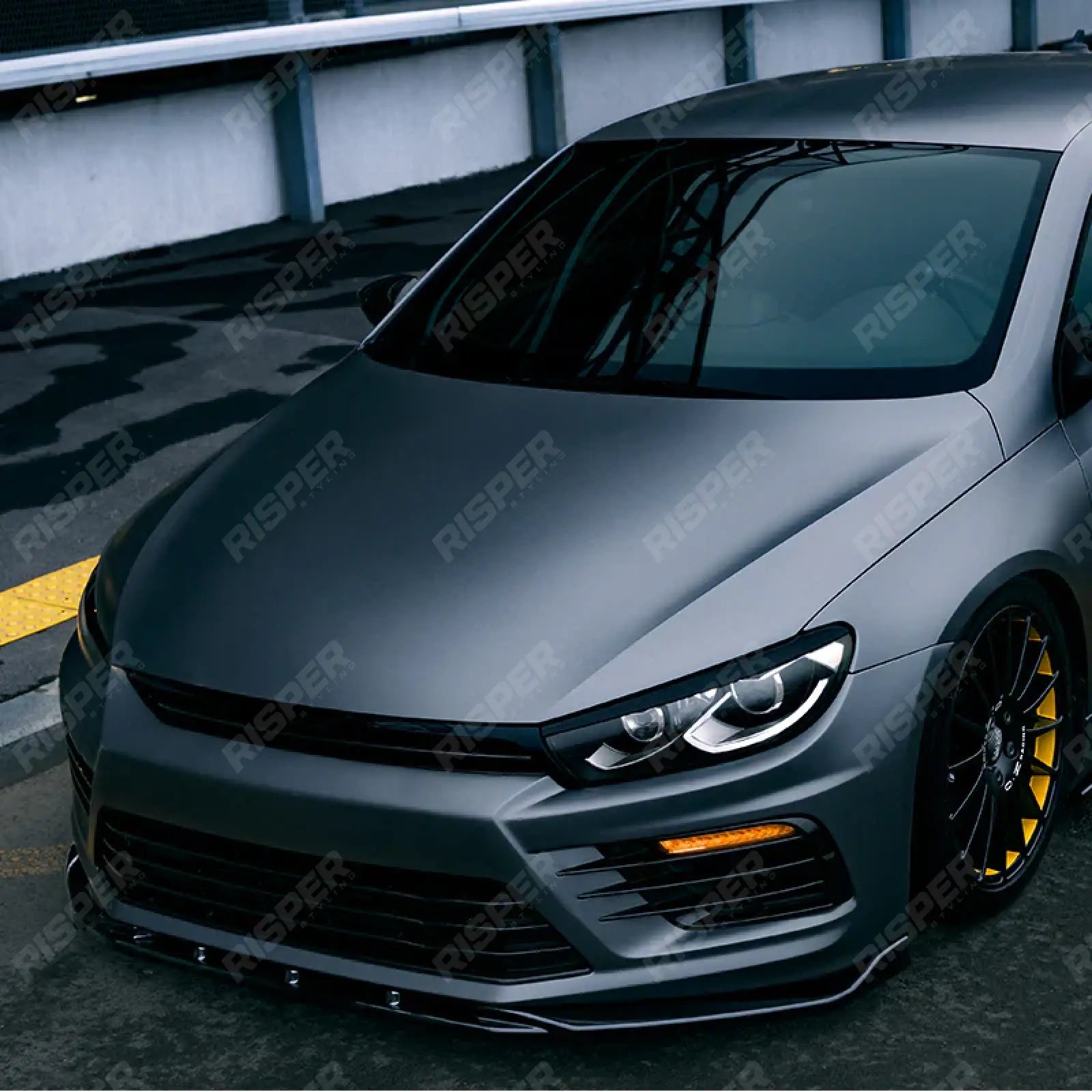 Front Splitter in Gloss Black For Volkswagen Sirocco R 2014-2017 - Front Splitter