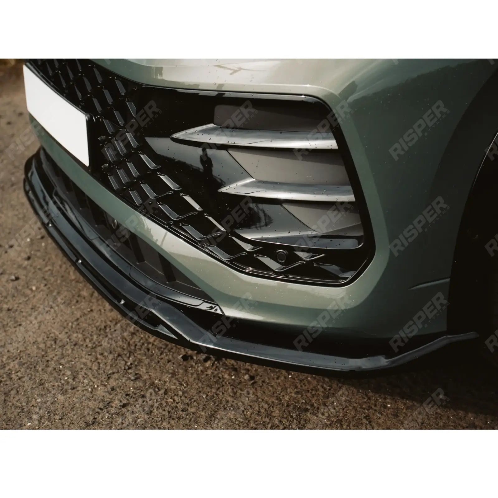 VW Tayron R-Line MK1 2025 On Front Splitter In Gloss Black - Front Splitter