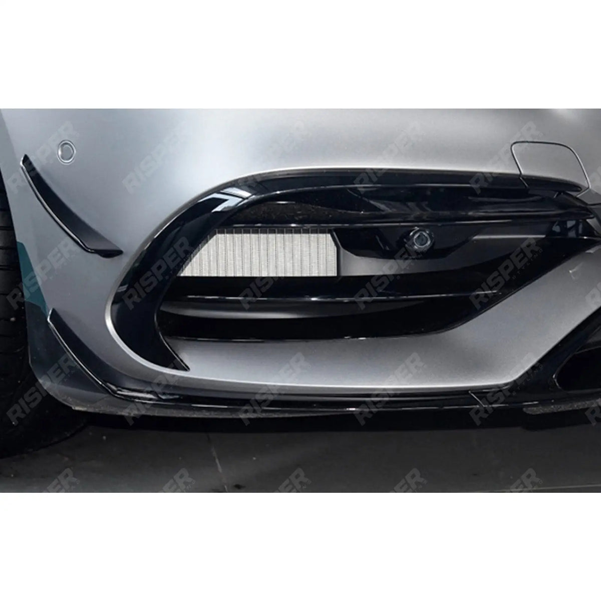 Front Splitter Kit in Gloss Black For Mercedes a Class W176 Facelift AMG LINE 2016-2018 - Front Splitter