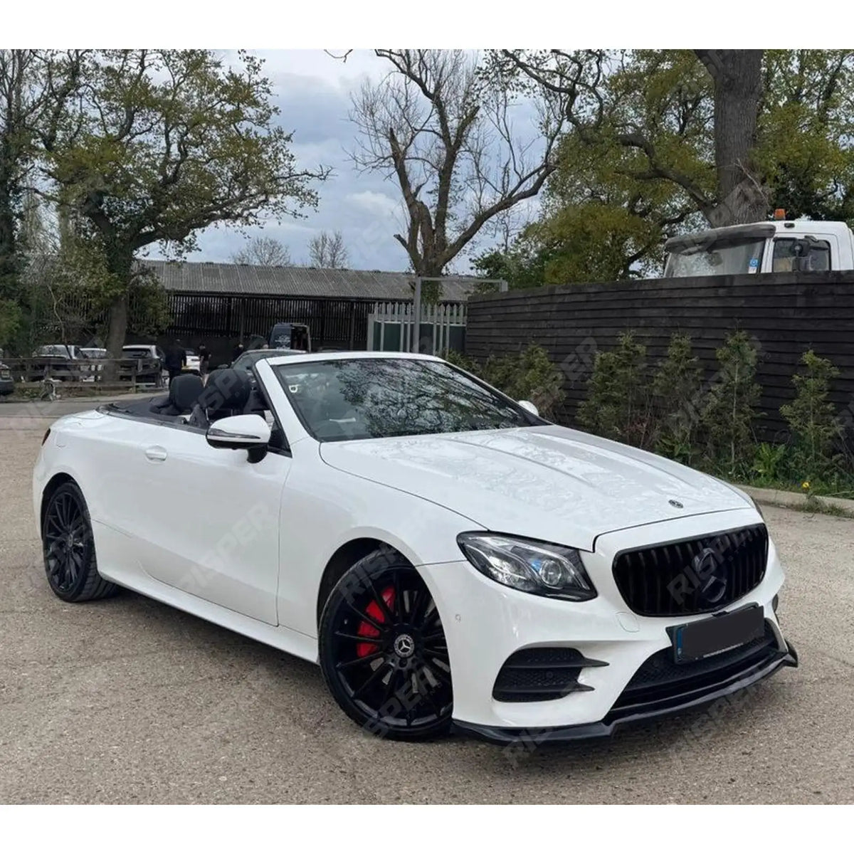 Mercedes E - Class 'E63S AMG Brabus' W213 2016 - 2020 Gloss Black Front Splitter Lip