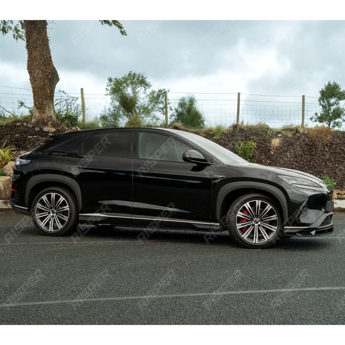 Full Aero Kit In Gloss Black For BYD Sealion 7 2024 On - Body Kit