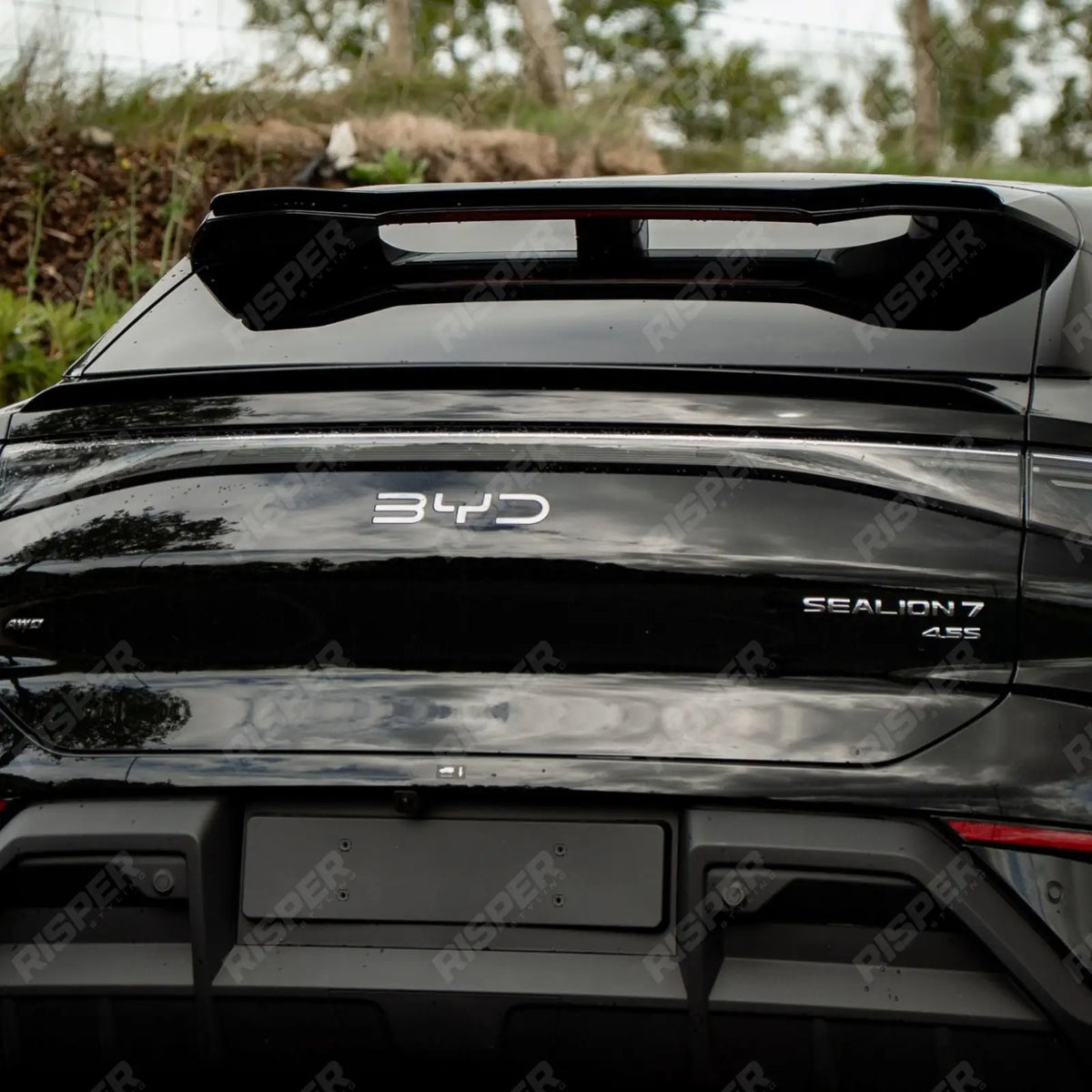 Full Aero Kit In Gloss Black For BYD Sealion 7 2024 On - Body Kit