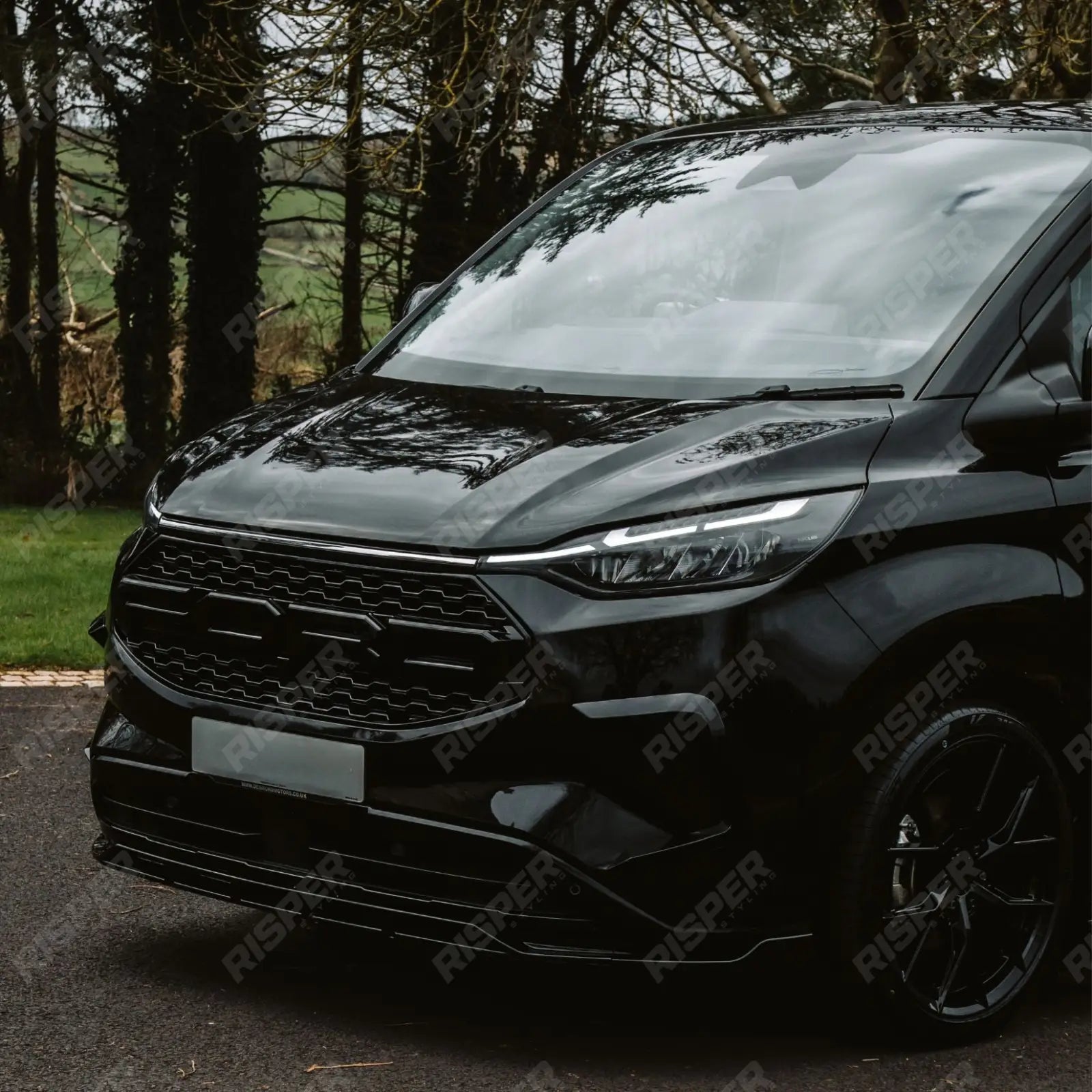 Full Low Line Aero Kit In Gloss Black For PHEV Ford Transit Custom MK2 2024 on Secondary image