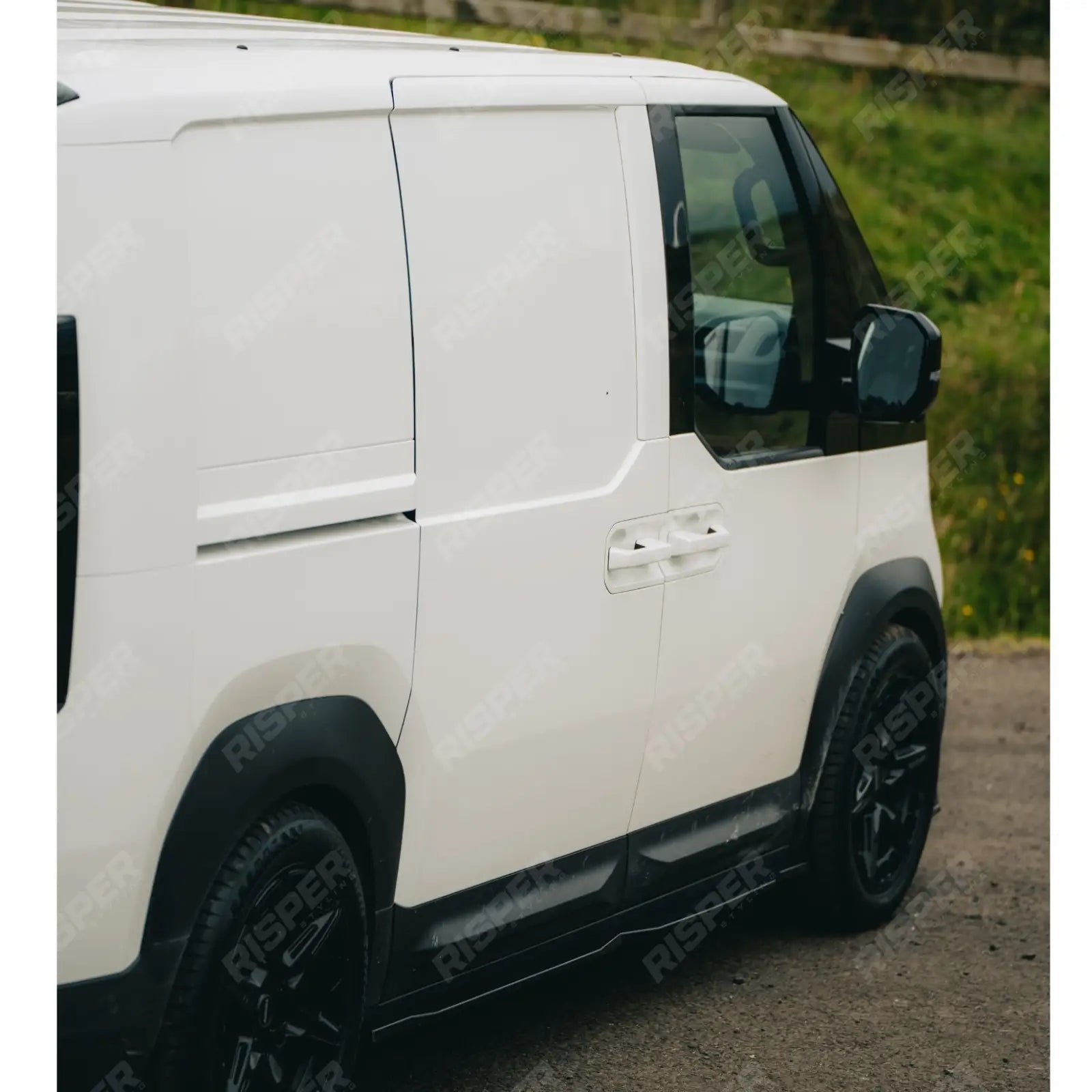 Gloss Black Aero Body Kit For Kia PV5 Cargo 2025+
