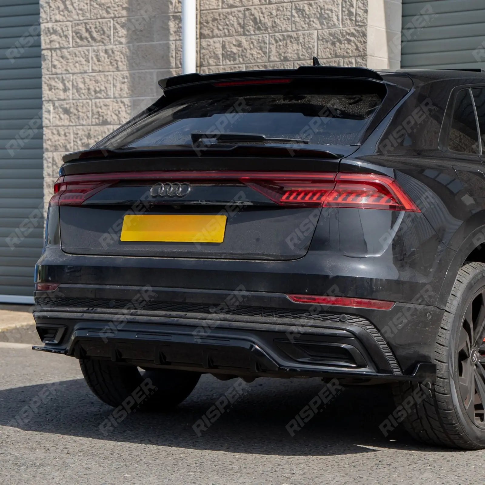 Gloss Black Rear Diffuser & Side Splitters For Audi Q8 S Line 2023+ - Diffuser