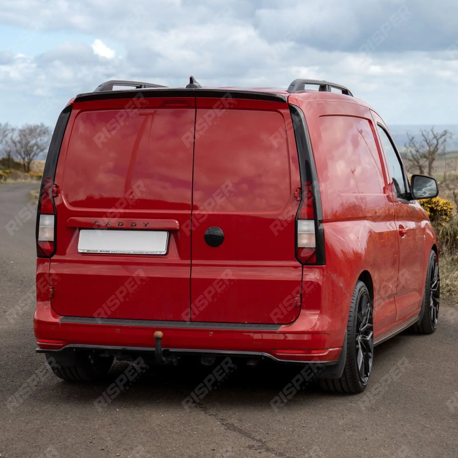 Volkswagen Caddy MK5 2021+ - Gloss Black Side Skirt Splitters - Side Skirt Splitters