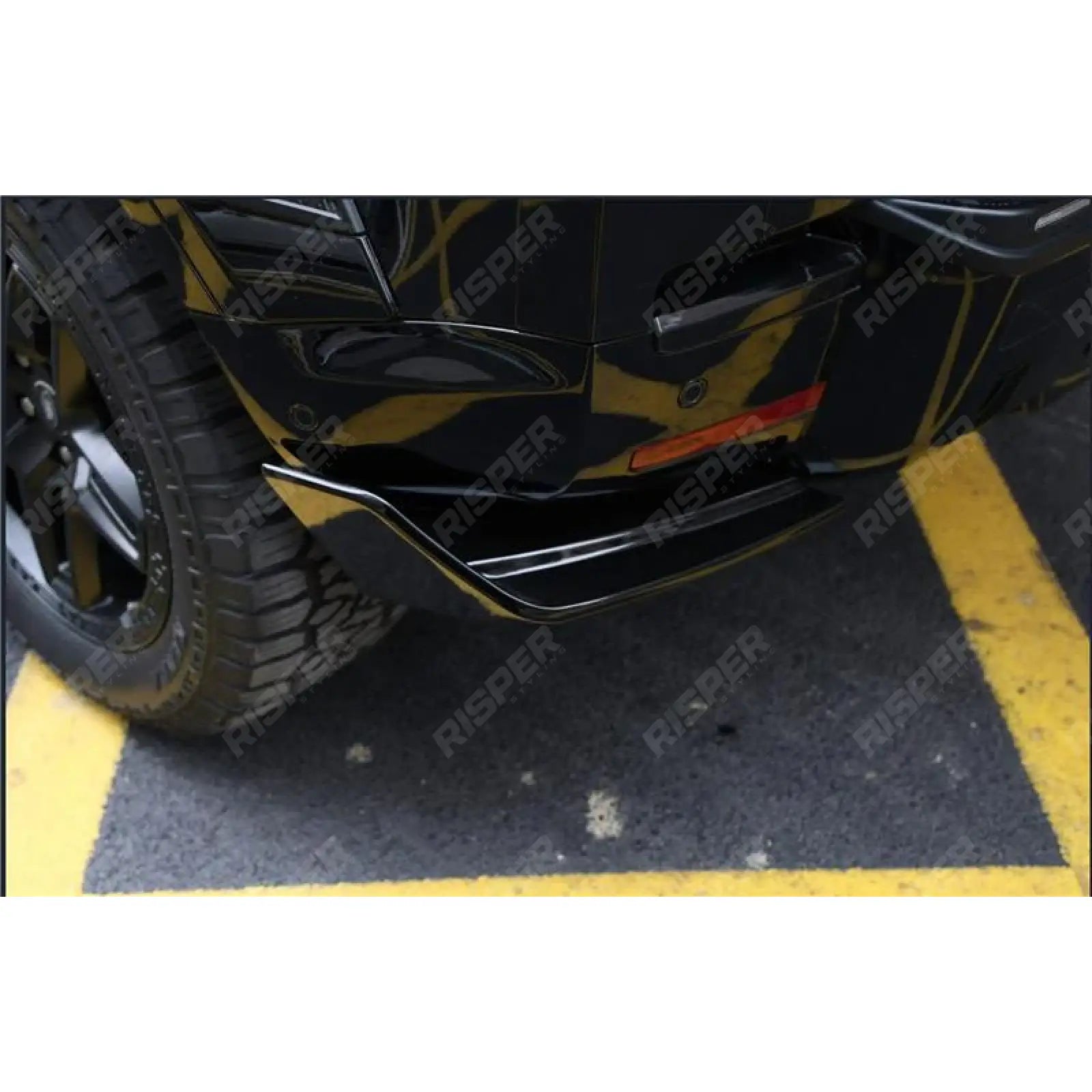 Land Rover Defender L663 Rear End Pieces In Gloss Black Secondary image