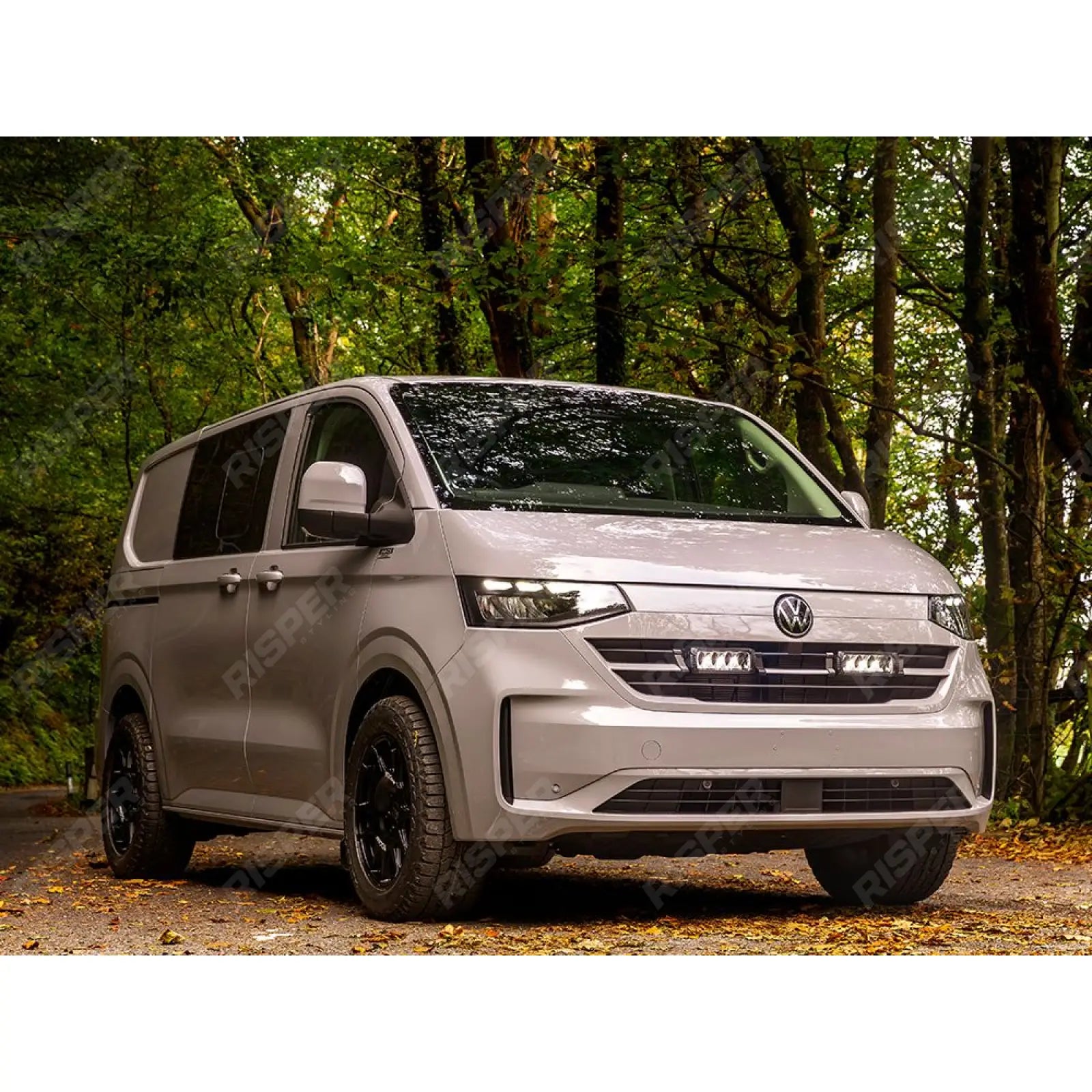 Lazer Grille Kit Triple R 750 Beacon With Side Lights For VW T7 Transporter (2025+) Secondary image