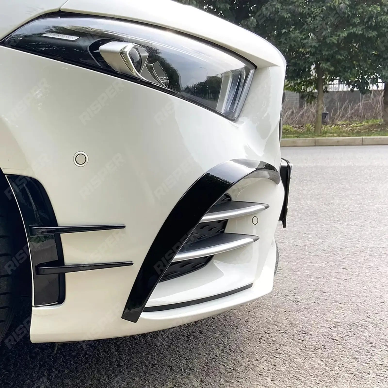 MERCEDES A CLASS AMG LINE 2018-2024 SEDAN / HATCHBACK FRONT CANARDS IN GLOSS BLACK Body Trims