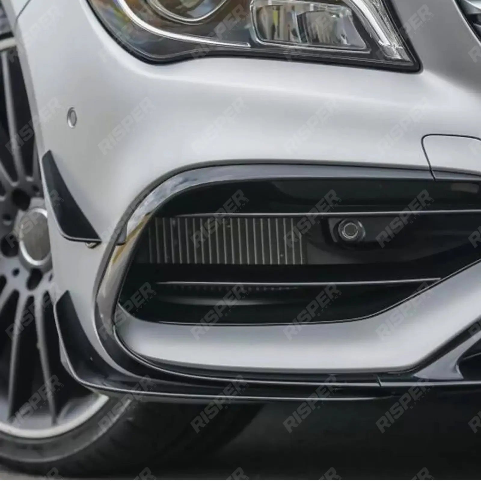 MERCEDES CLA C117 AMG LINE 2016-2019 FRONT SPLITTER LIP WITH CANARDS IN GLOSS BLACK Front Splitter