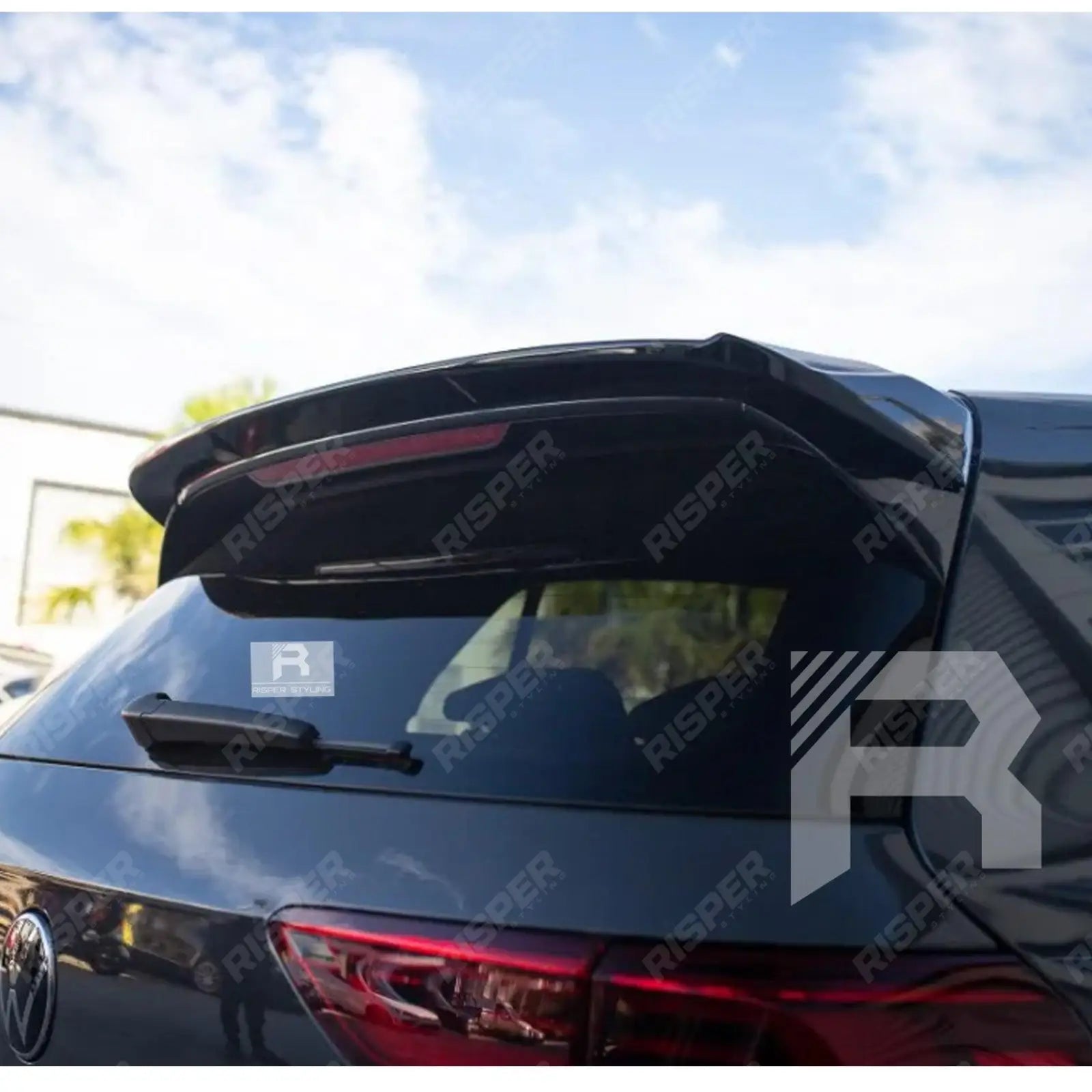 VOLKSWAGEN GOLF MK8 TSI / TDI 2020+ - OSIR STYLE REAR SPOILER - GLOSS BLACK
